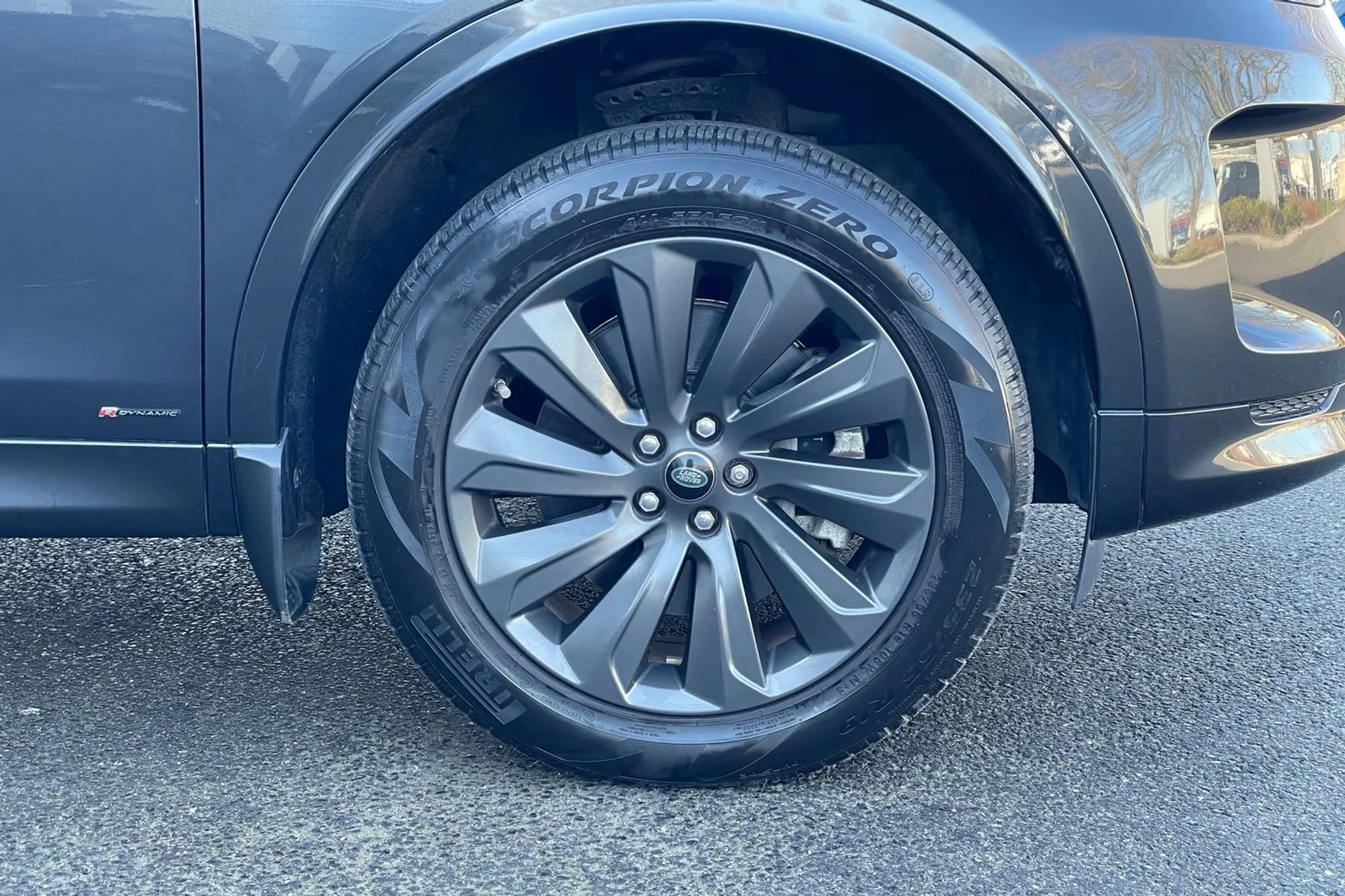 LAND ROVER DISCOVERY SPORT thumbnail image number 25
