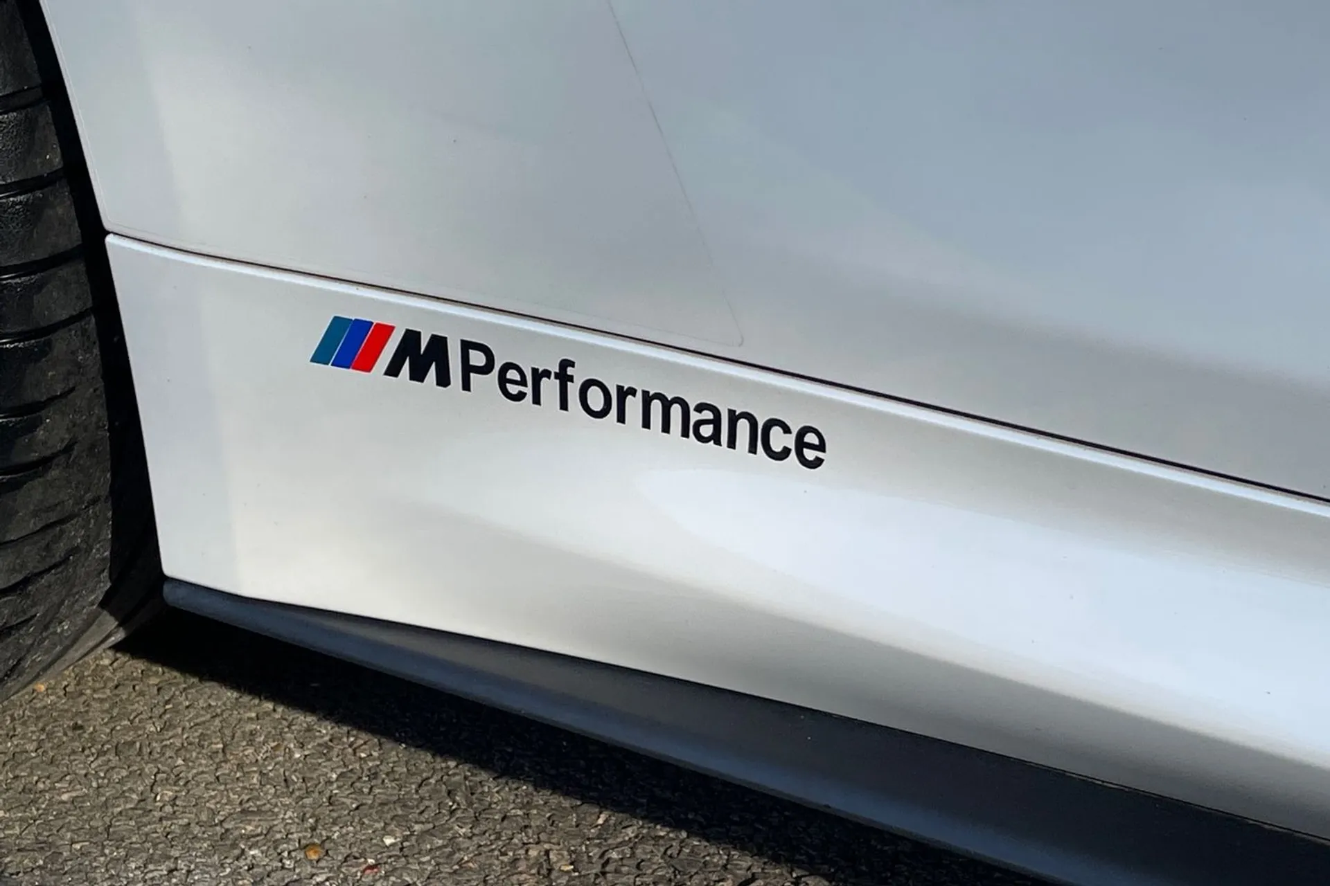BMW M4 thumbnail image number 53