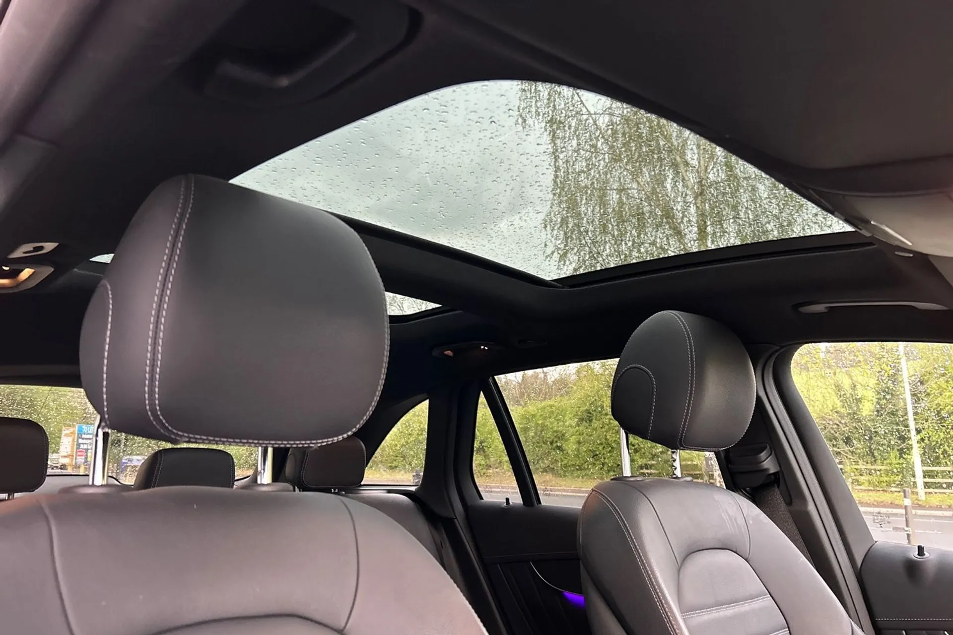 MERCEDES-BENZ GLC thumbnail image number 26