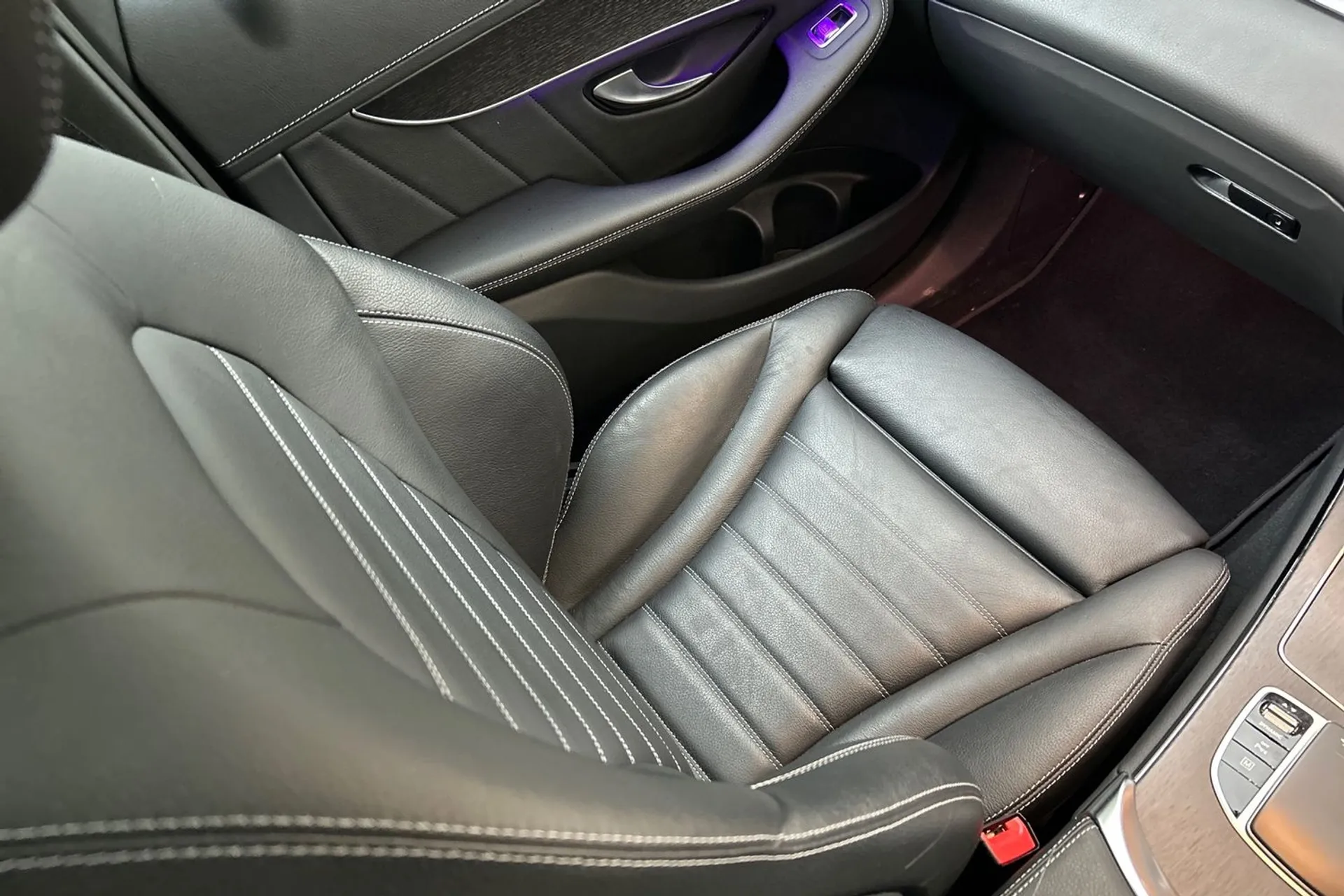 MERCEDES-BENZ GLC thumbnail image number 36
