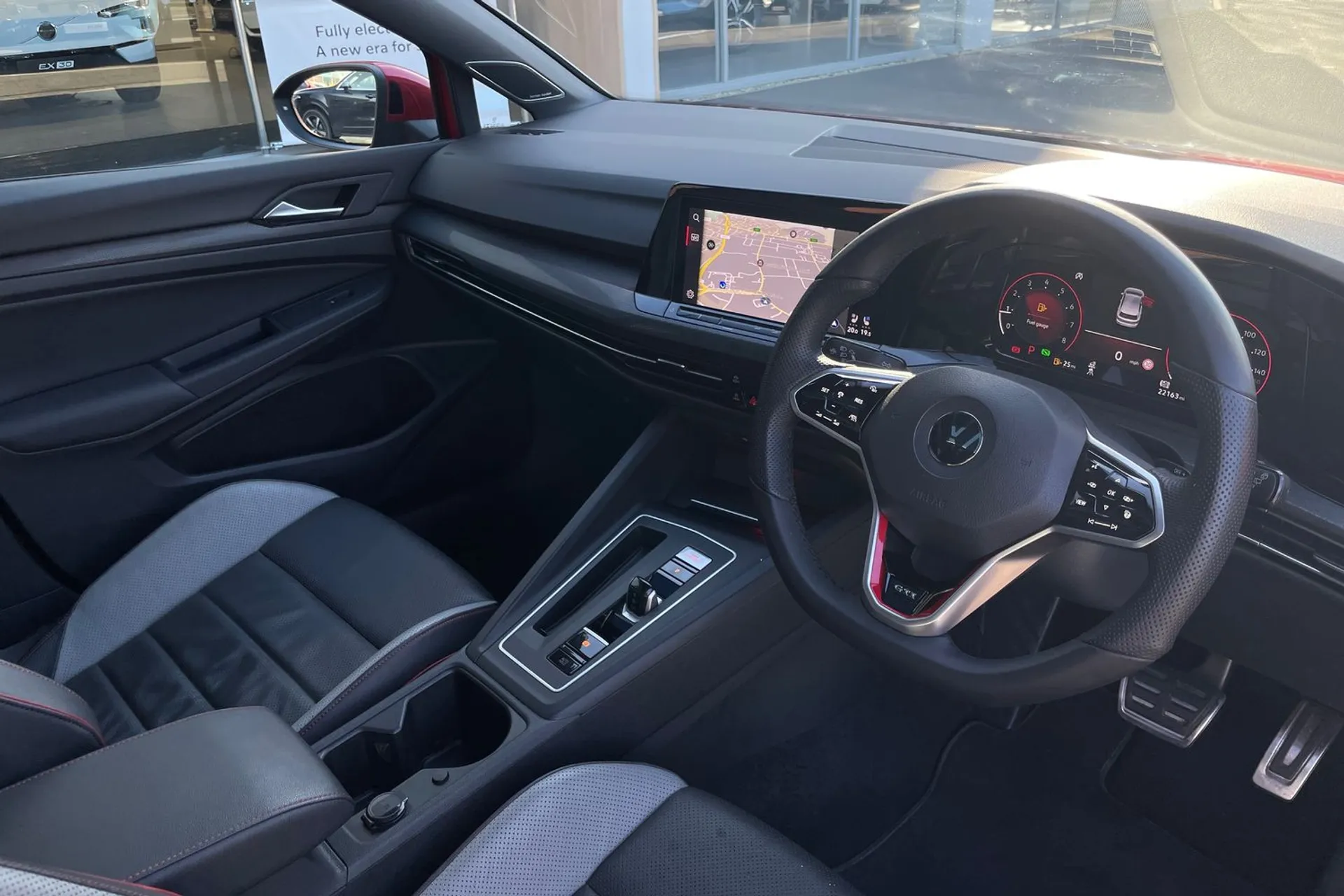 VOLKSWAGEN GOLF thumbnail image number 5