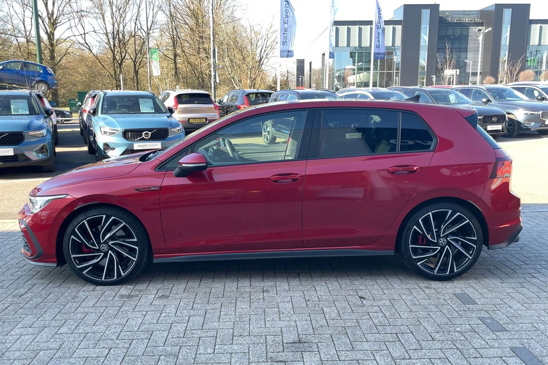 VOLKSWAGEN GOLF thumbnail image number 10