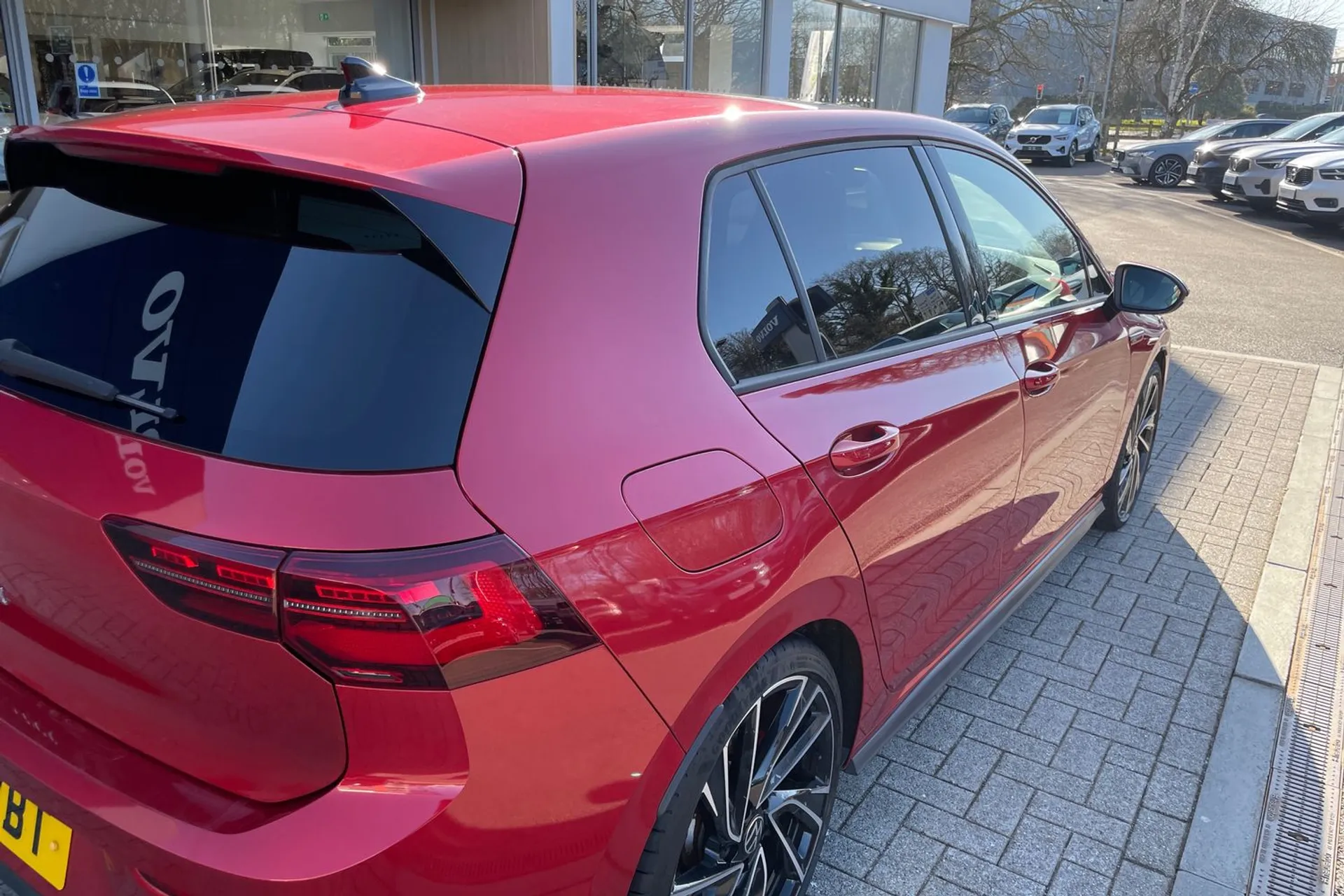 VOLKSWAGEN GOLF thumbnail image number 14