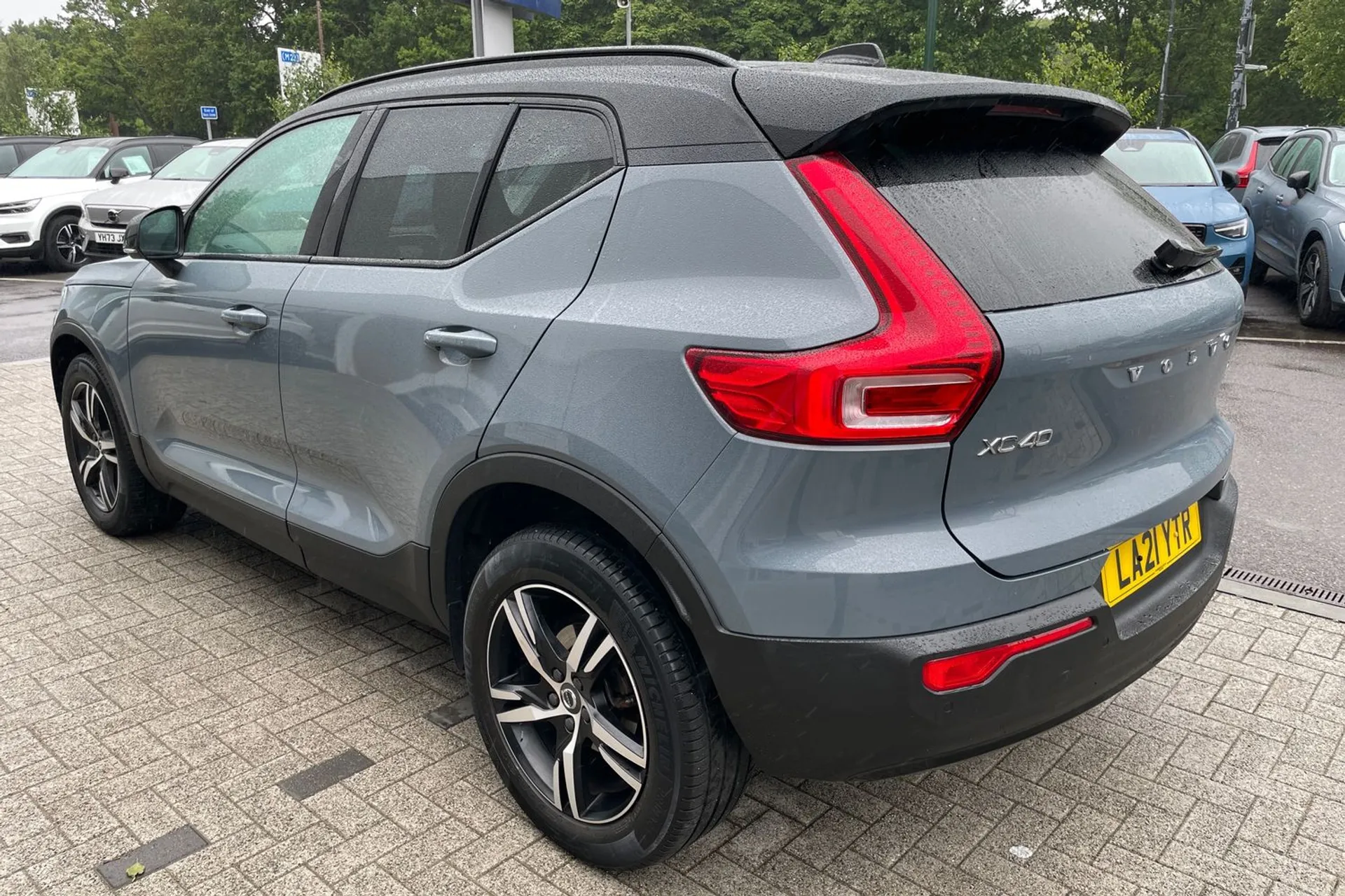 Volvo XC40 thumbnail image number 9