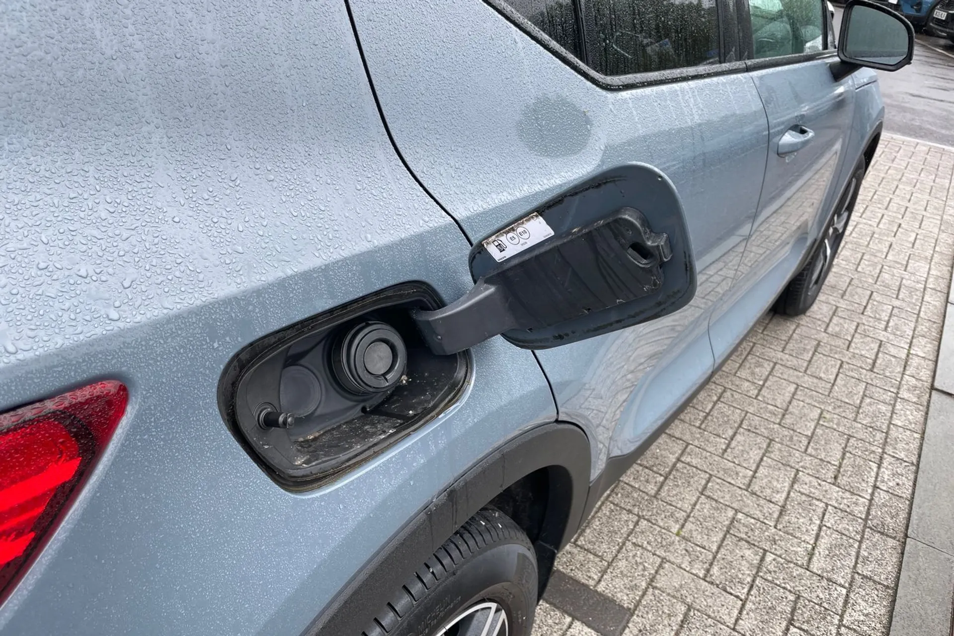 Volvo XC40 thumbnail image number 18