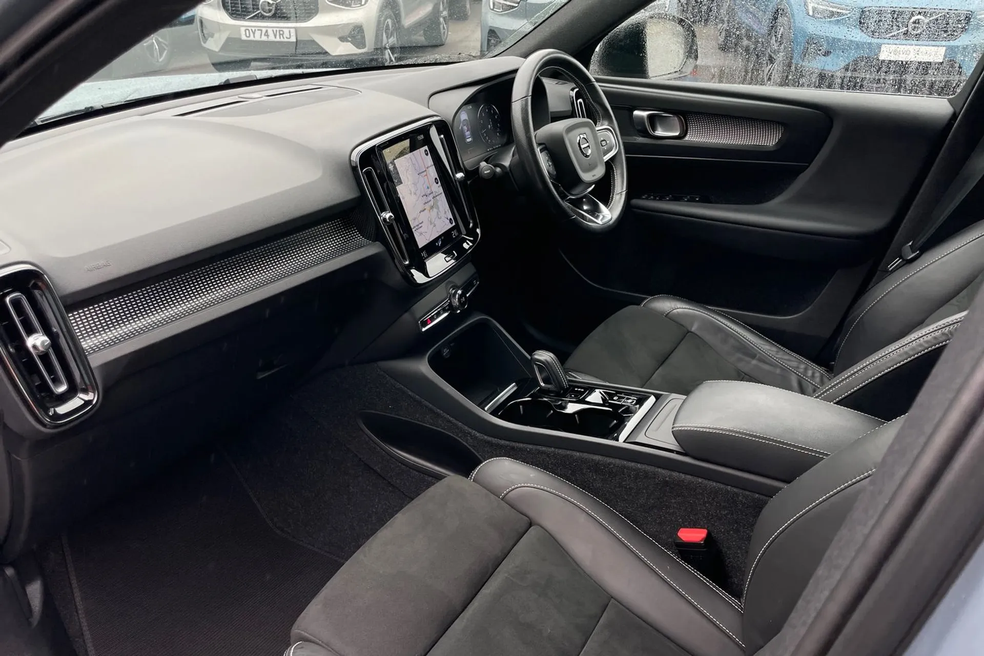 Volvo XC40 thumbnail image number 26