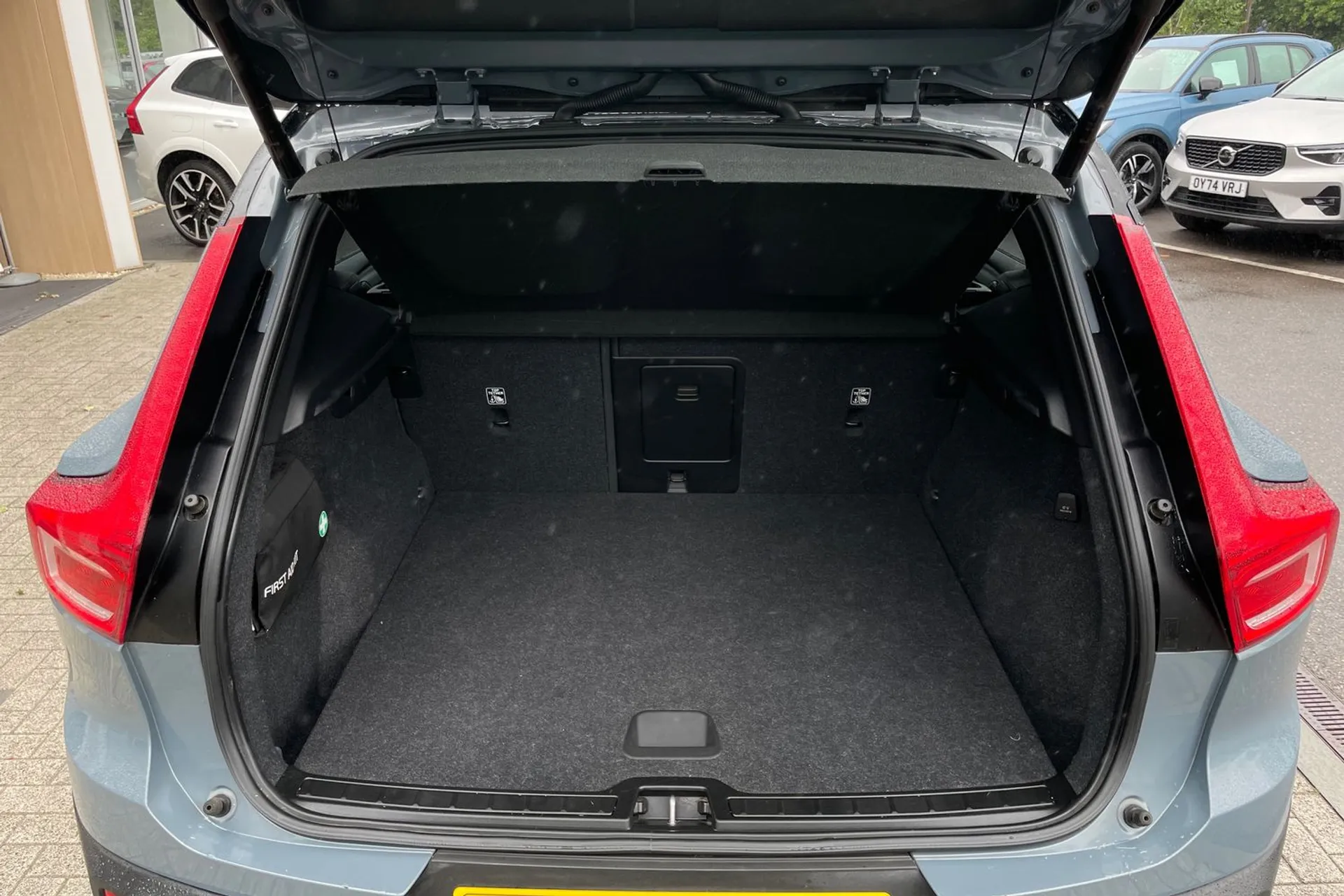 Volvo XC40 thumbnail image number 19