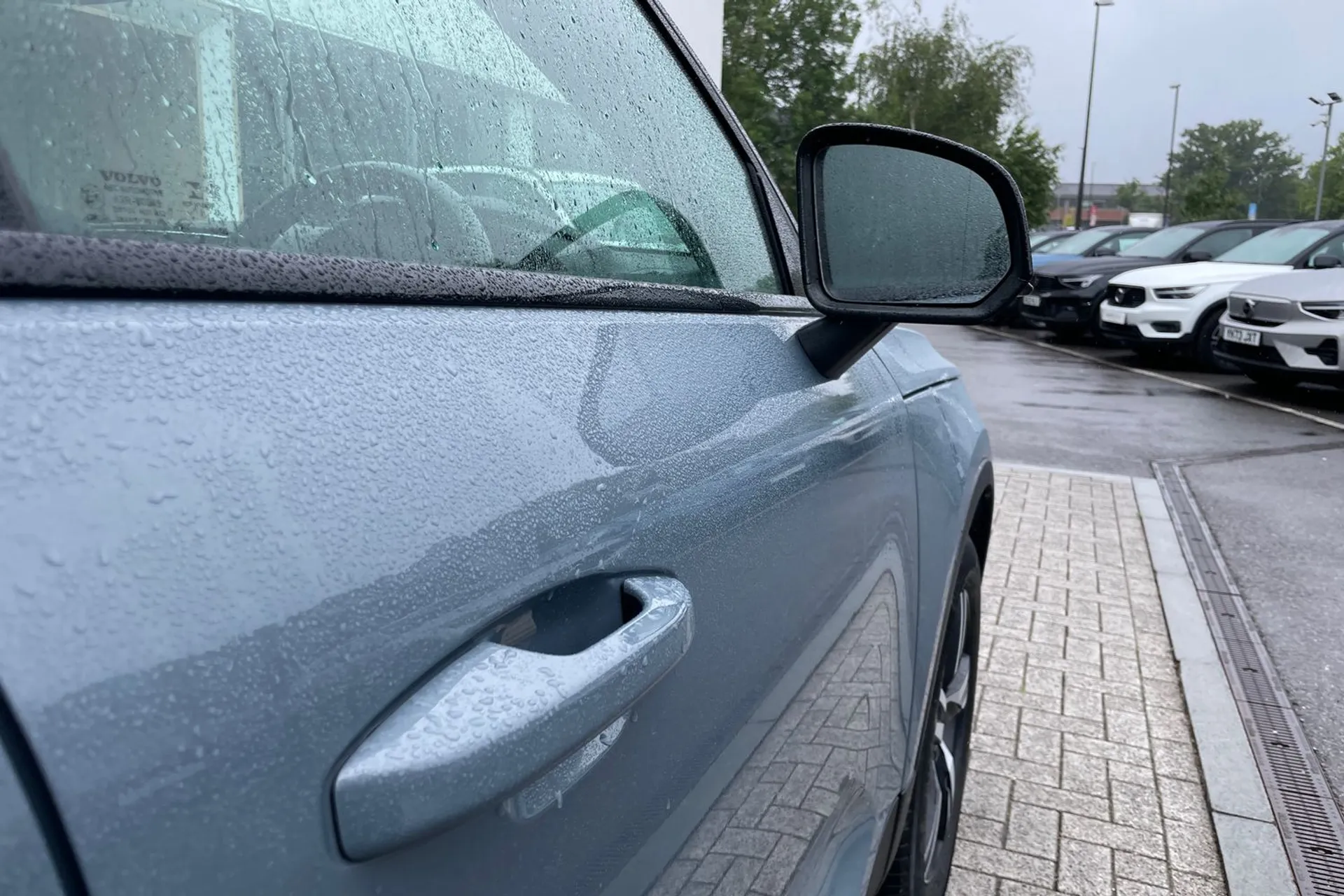 Volvo XC40 thumbnail image number 16