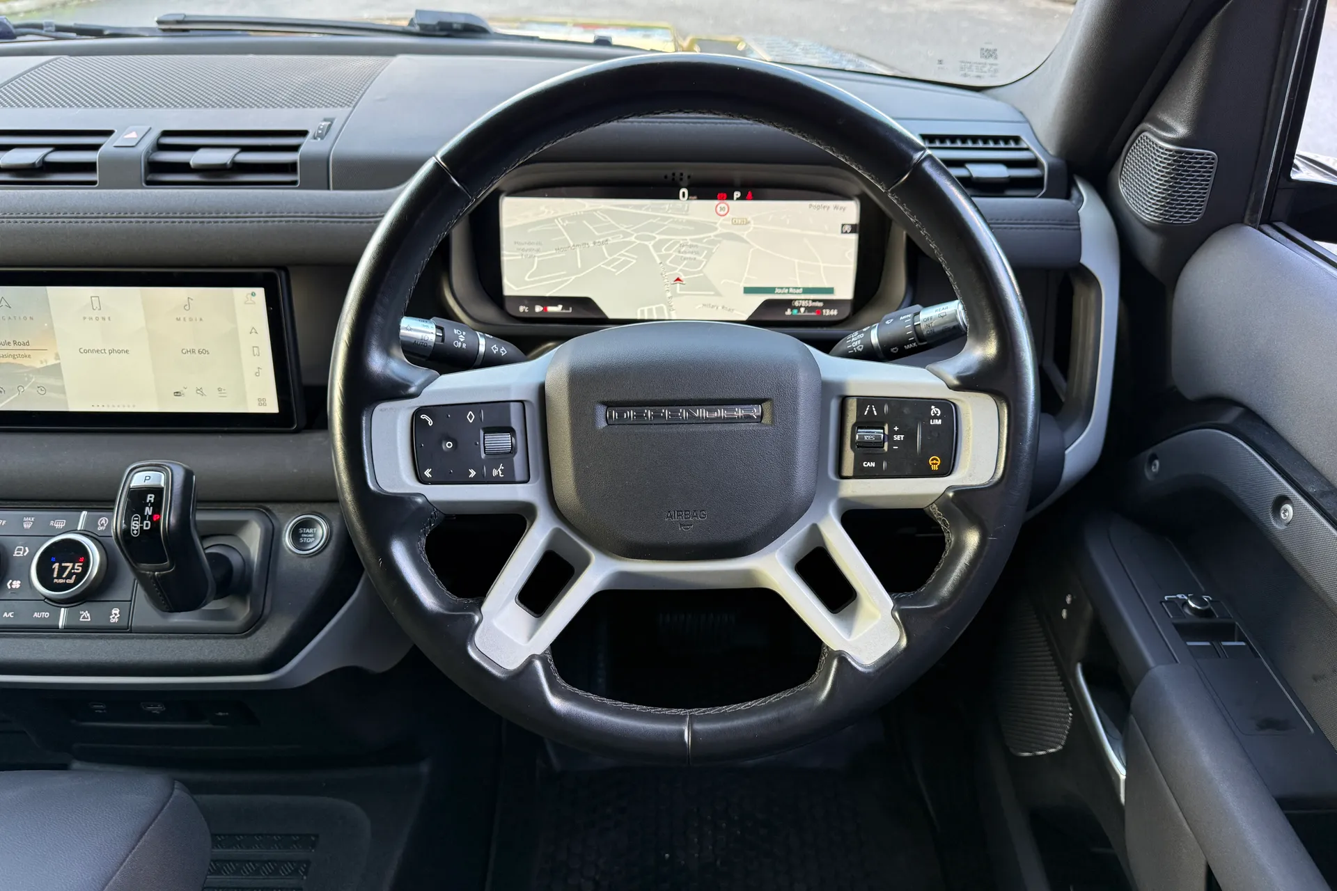 LAND ROVER DEFENDER thumbnail image number 13