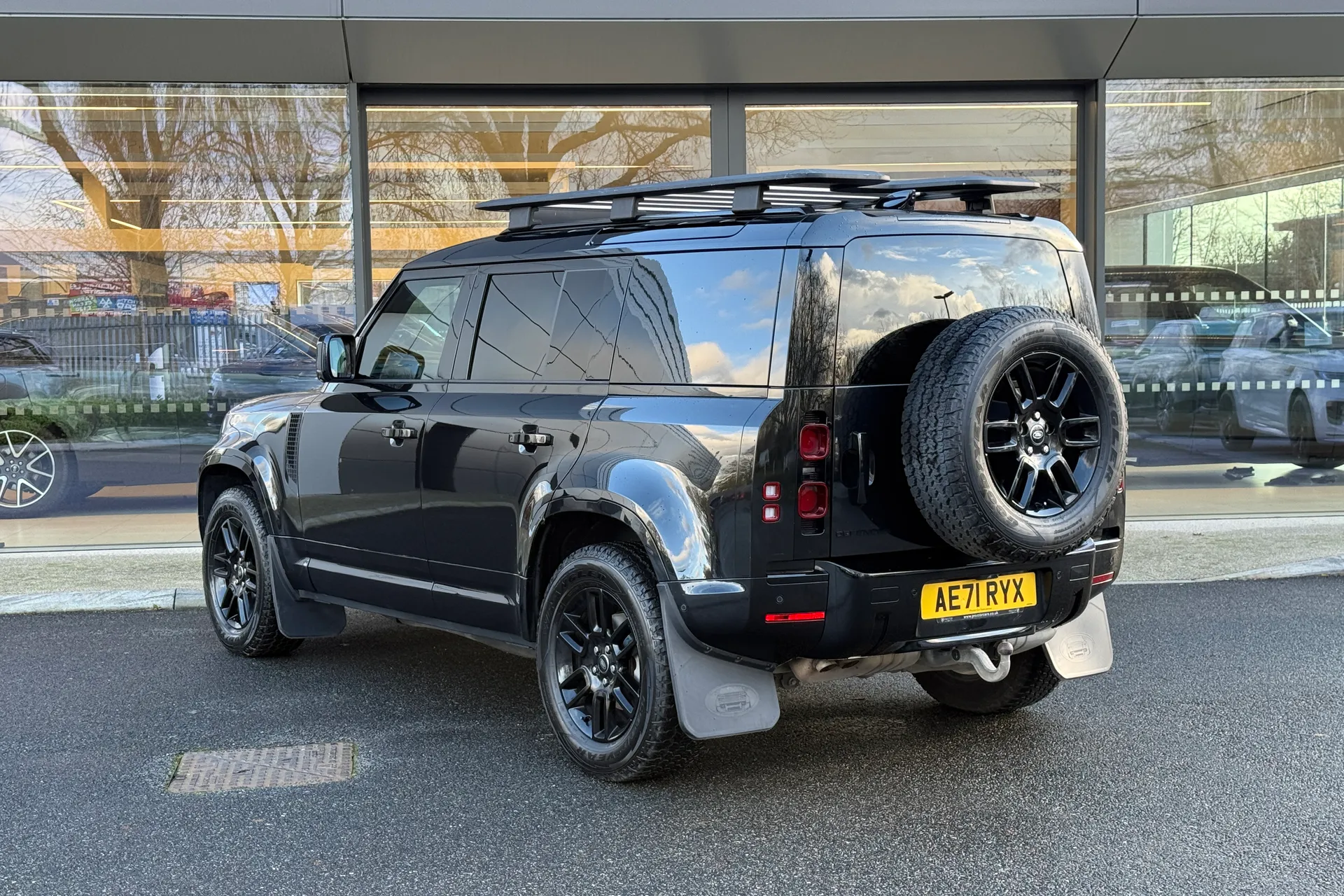 LAND ROVER DEFENDER thumbnail image number 50