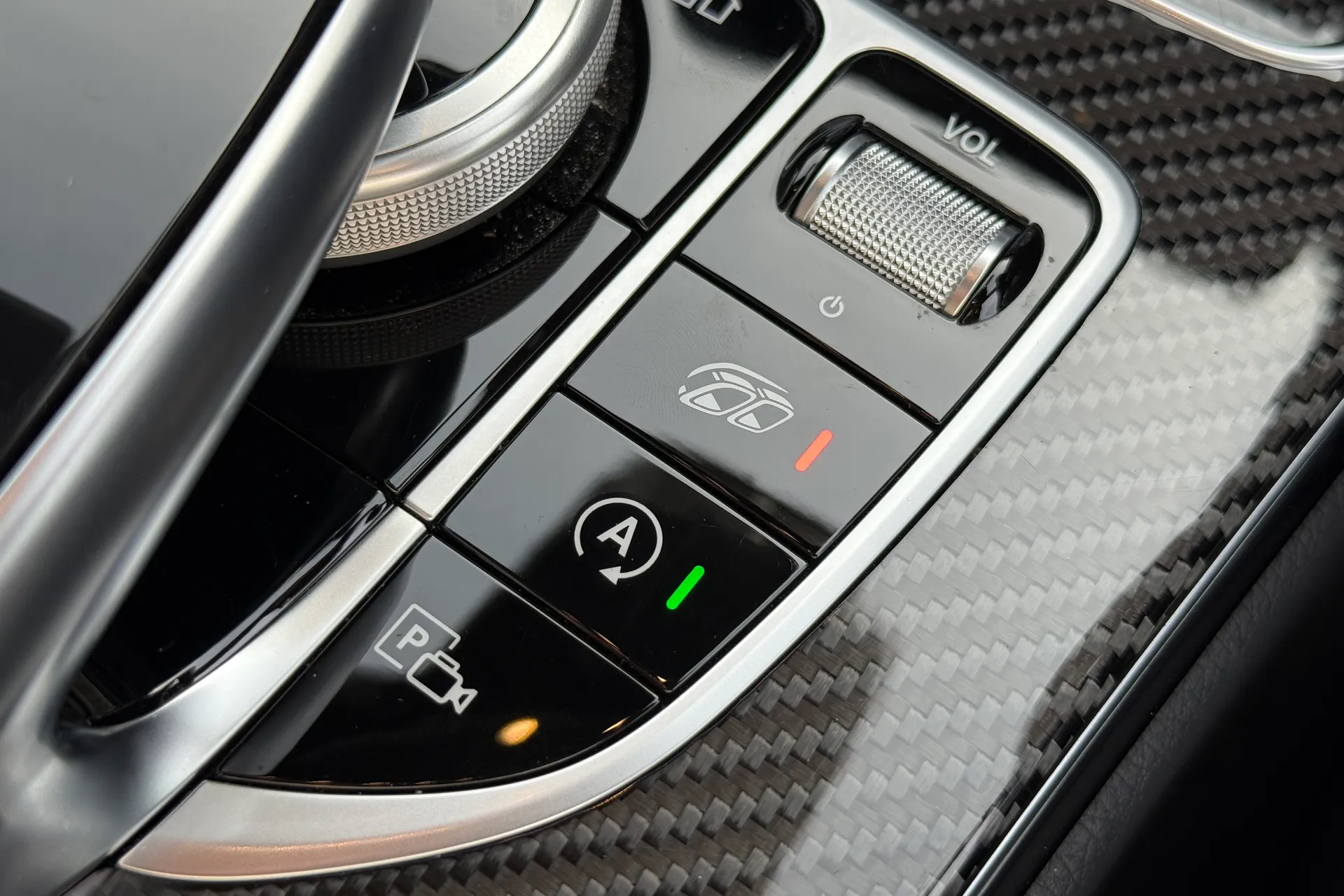 MERCEDES-BENZ C CLASS thumbnail image number 38