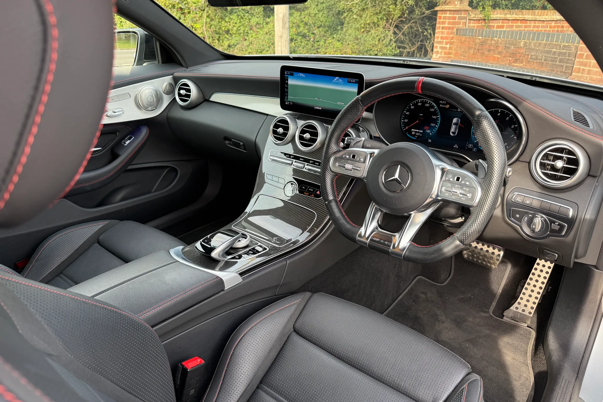 MERCEDES-BENZ C CLASS thumbnail image number 3