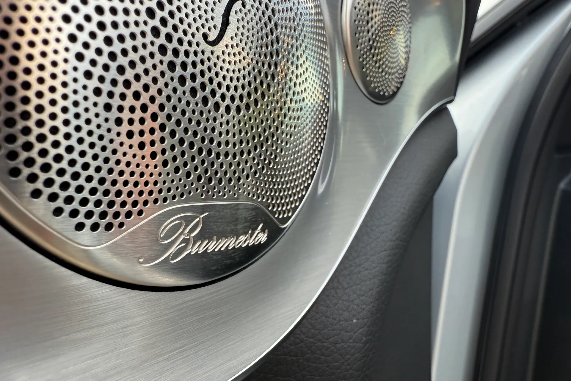 MERCEDES-BENZ C CLASS thumbnail image number 18