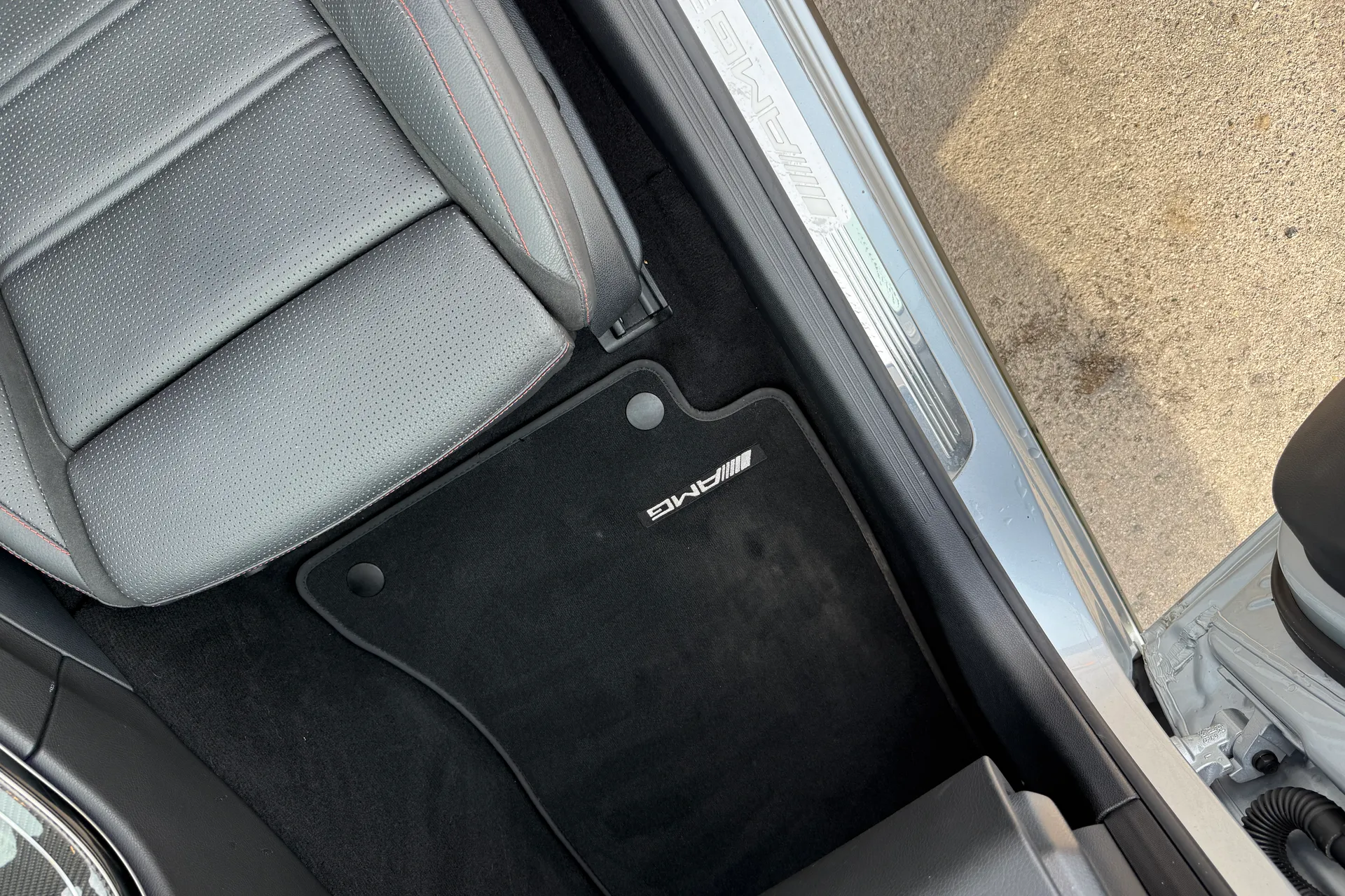 MERCEDES-BENZ C CLASS thumbnail image number 15