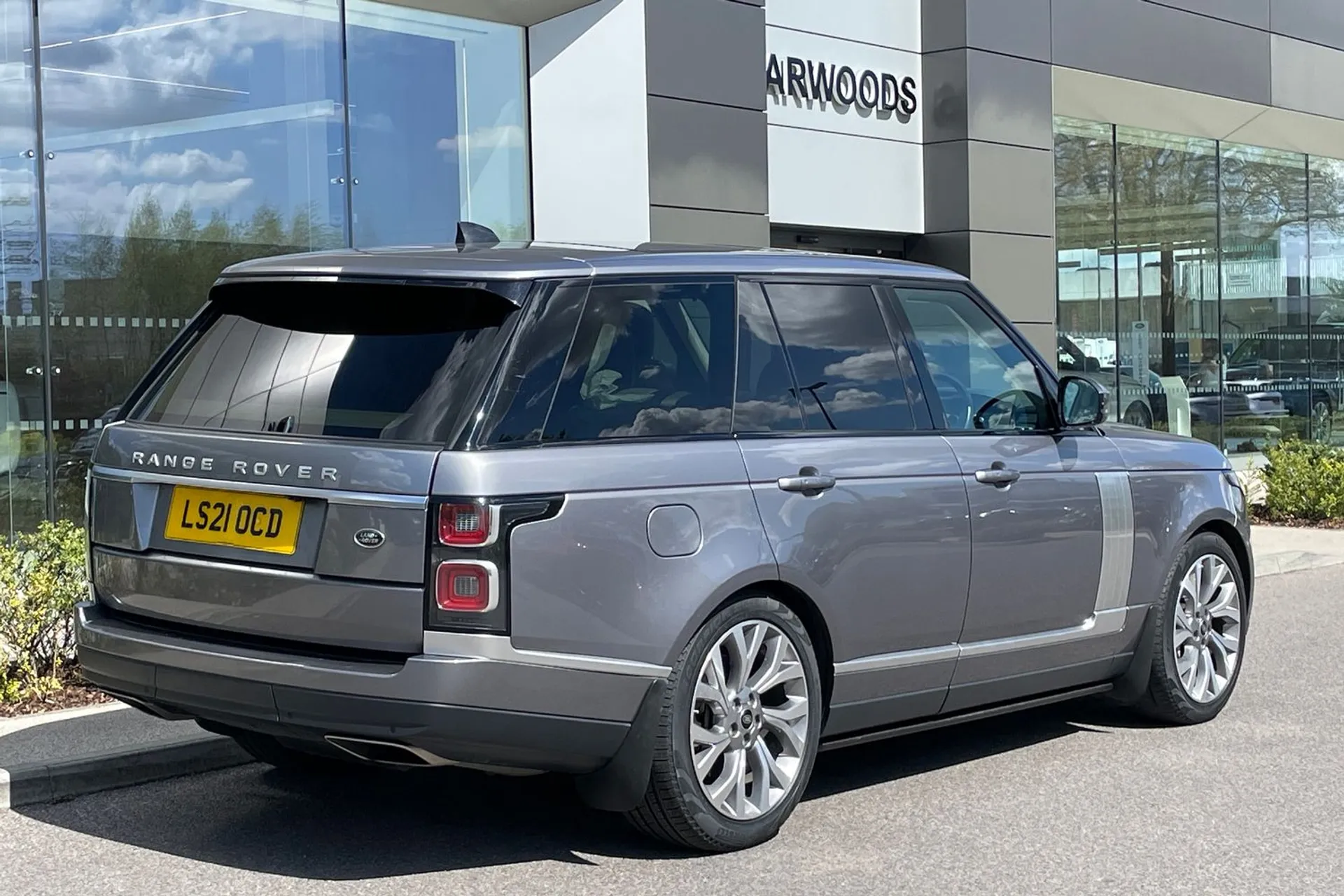 LAND ROVER RANGE ROVER thumbnail image number 9