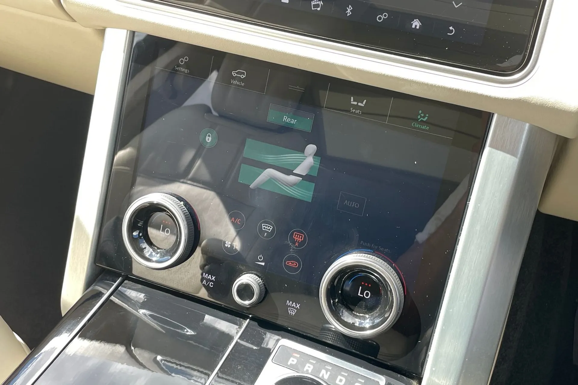 LAND ROVER RANGE ROVER thumbnail image number 36