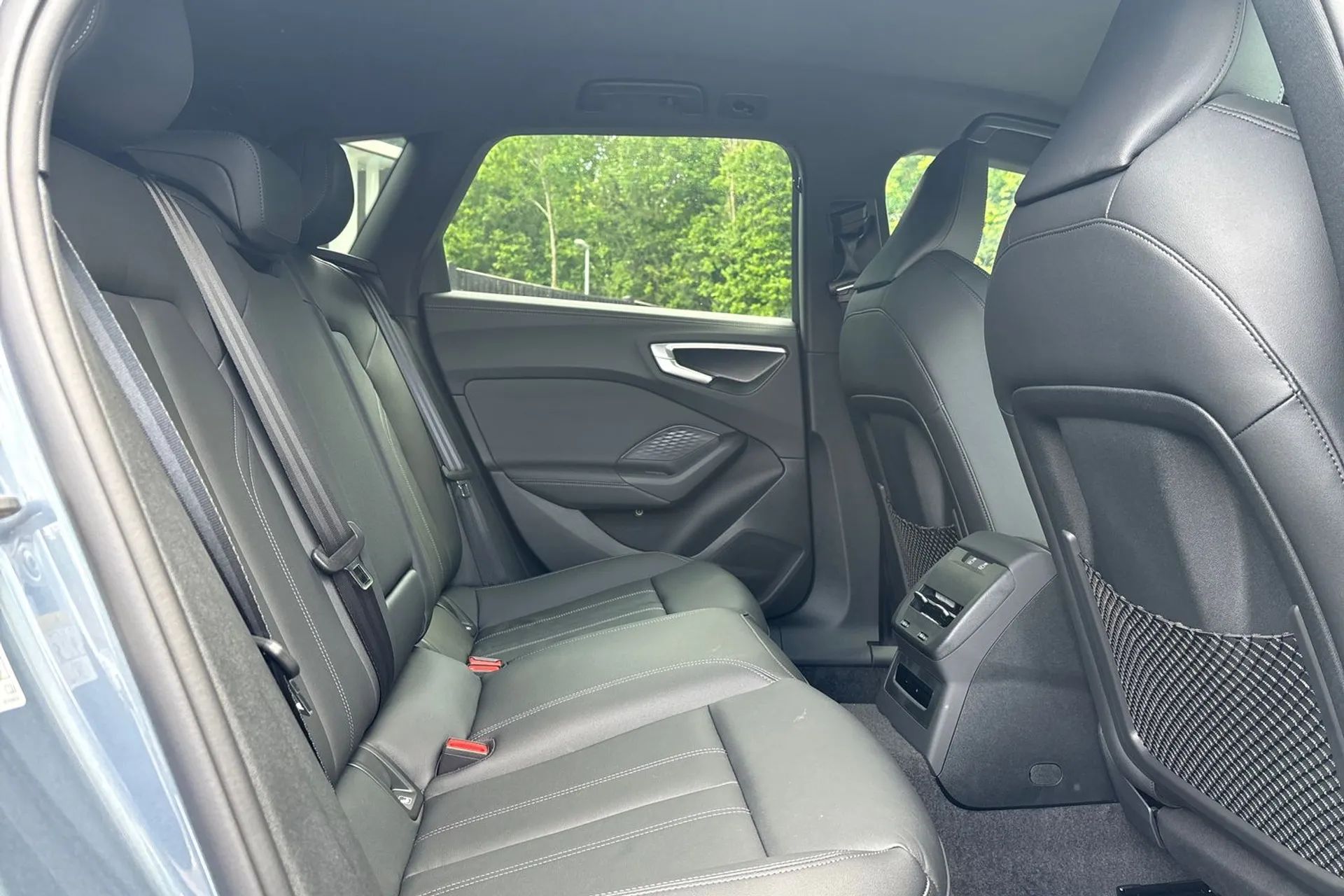 Audi A5 thumbnail image number 22