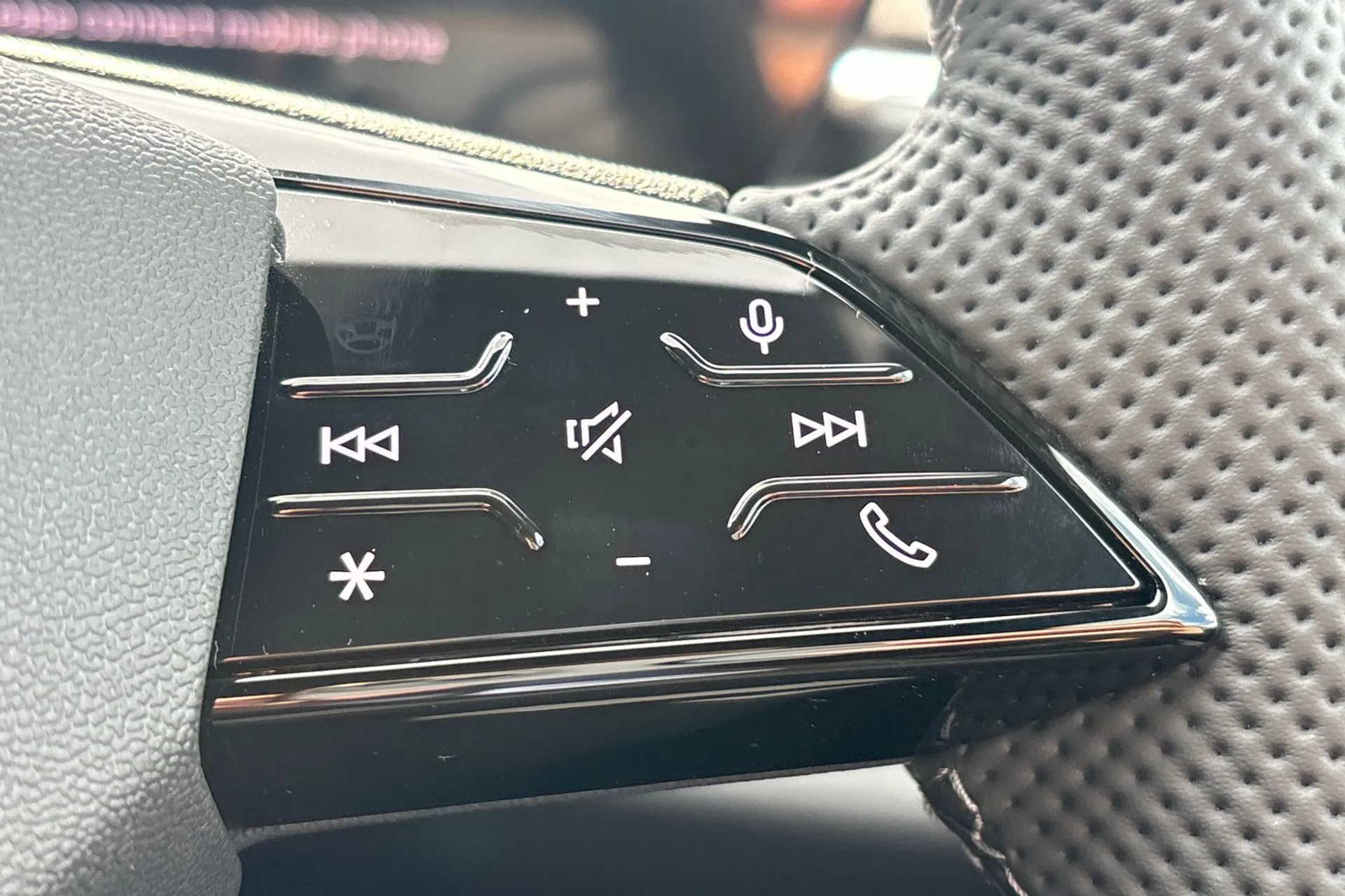 Audi A5 thumbnail image number 37