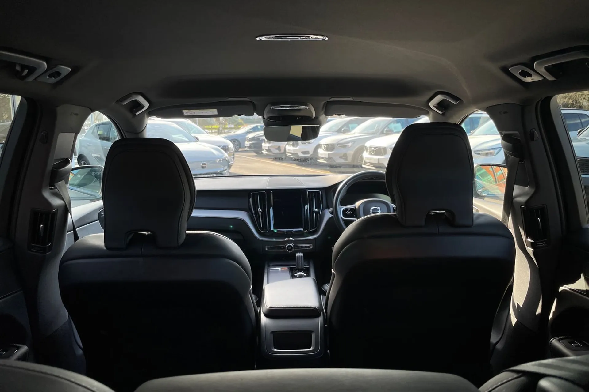 Volvo XC60 thumbnail image number 21