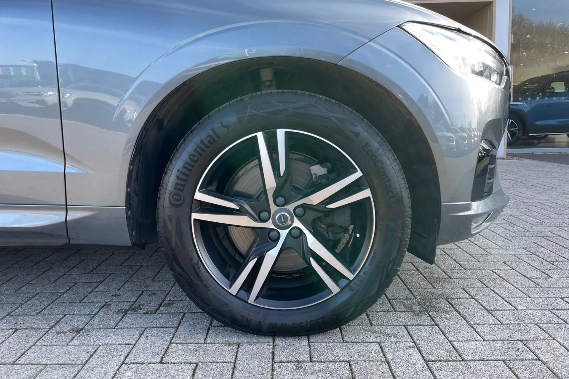 Volvo XC60 thumbnail image number 13