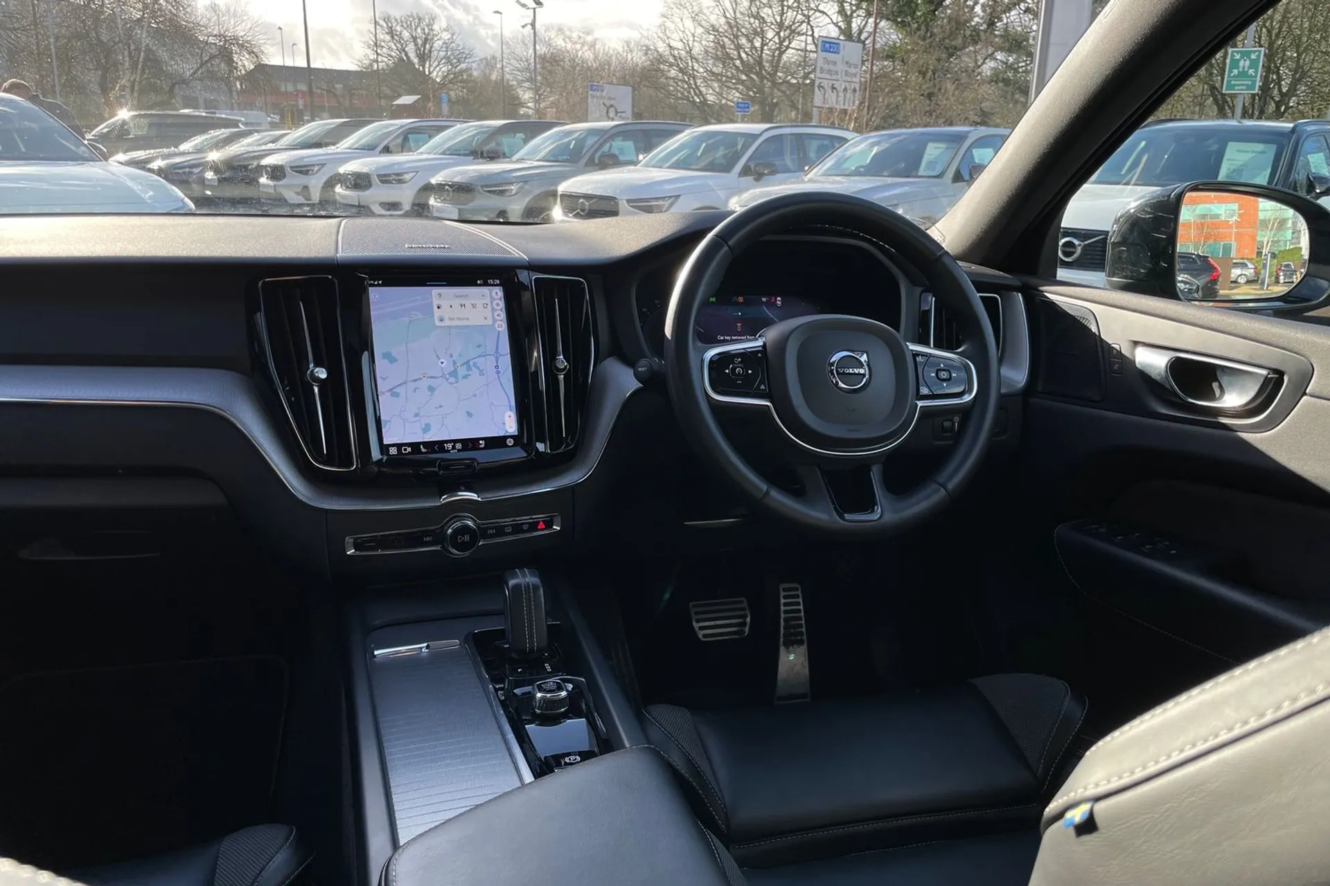 Volvo XC60 thumbnail image number 34