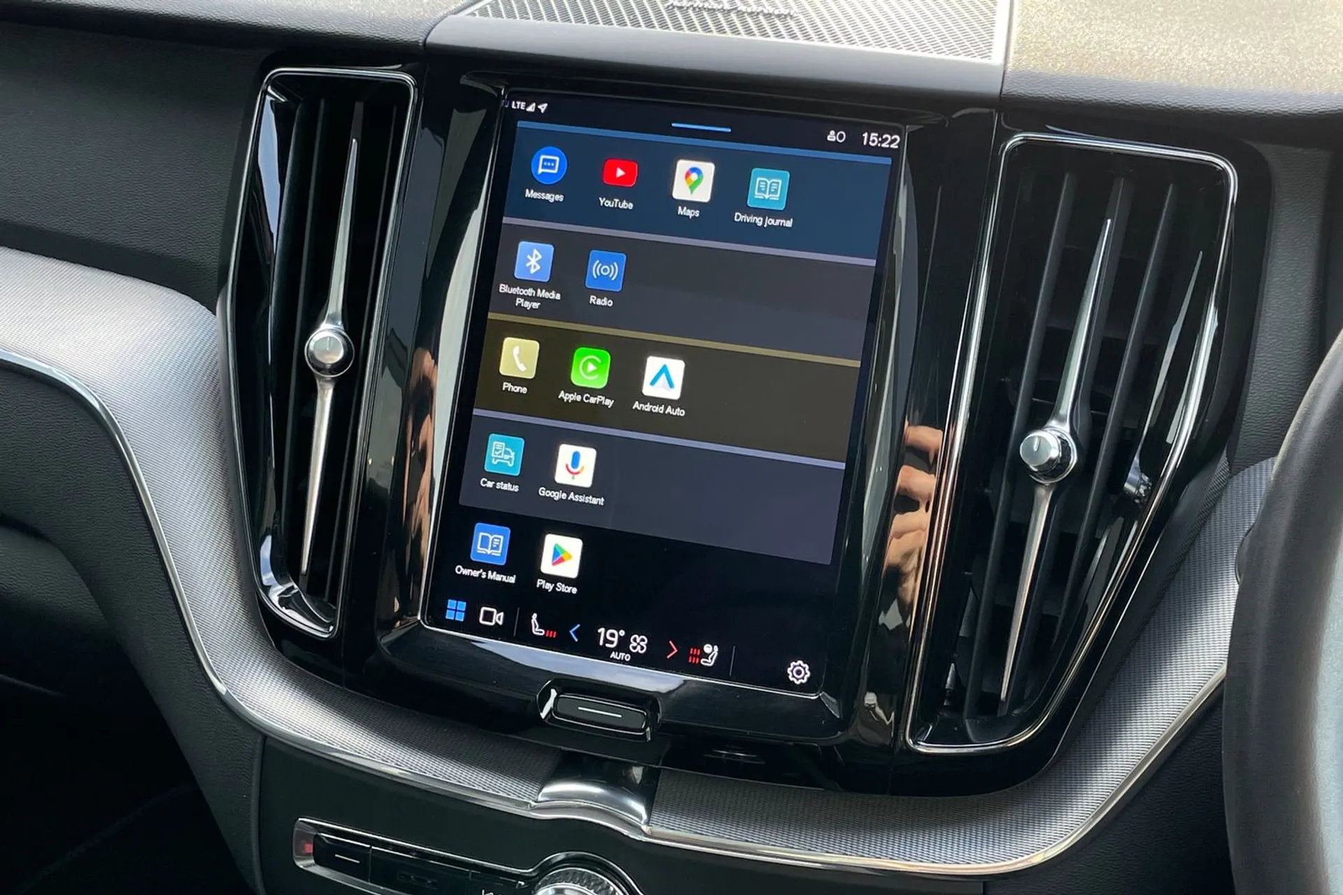 Volvo XC60 thumbnail image number 41
