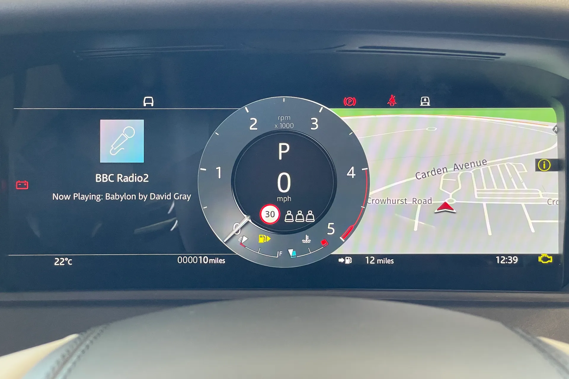 LAND ROVER RANGE ROVER VELAR thumbnail image number 40