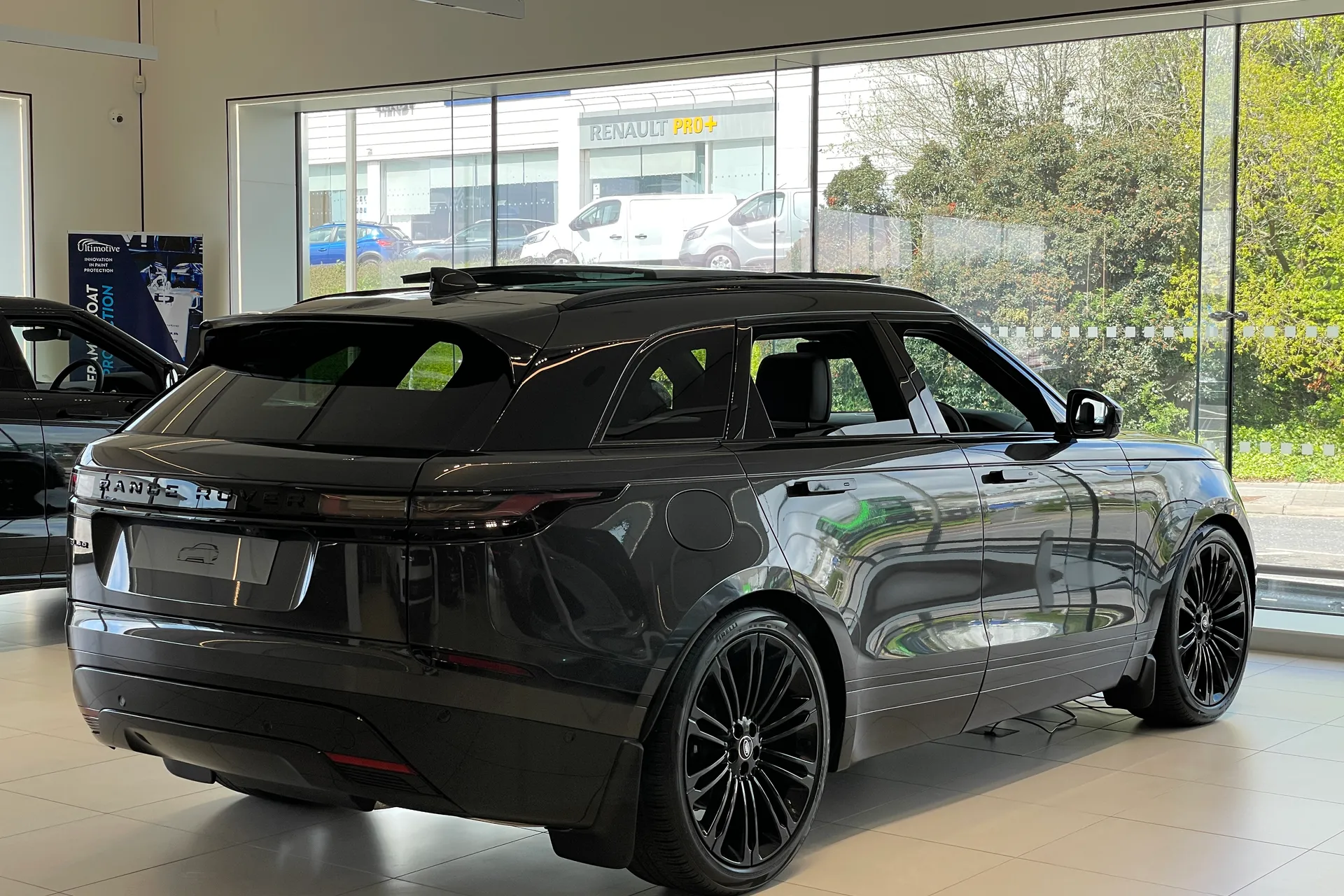 LAND ROVER RANGE ROVER VELAR thumbnail image number 7