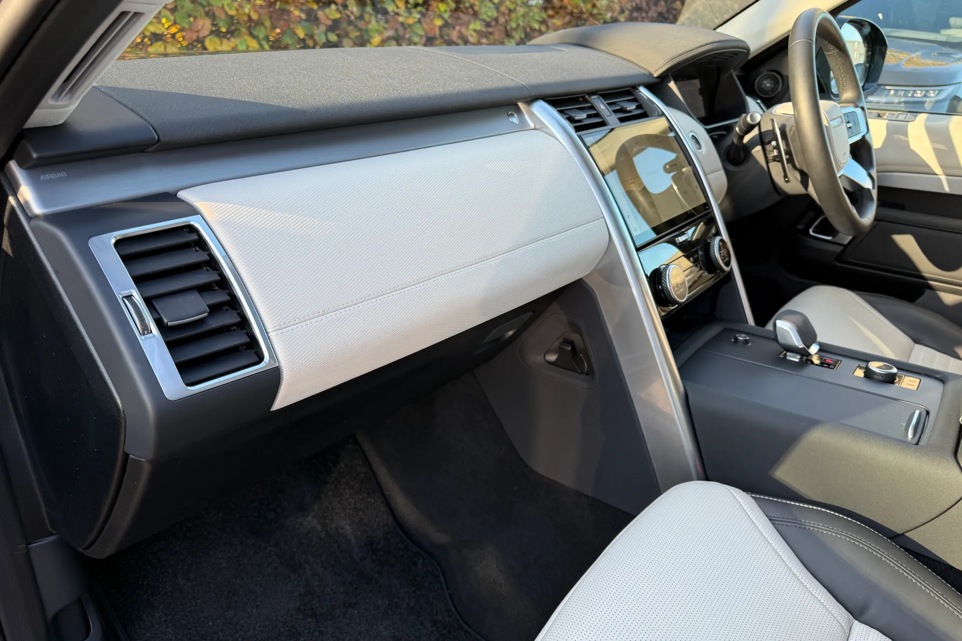 LAND ROVER DISCOVERY thumbnail image number 46