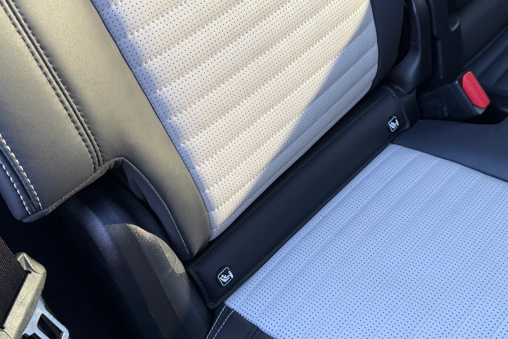 LAND ROVER DISCOVERY thumbnail image number 40