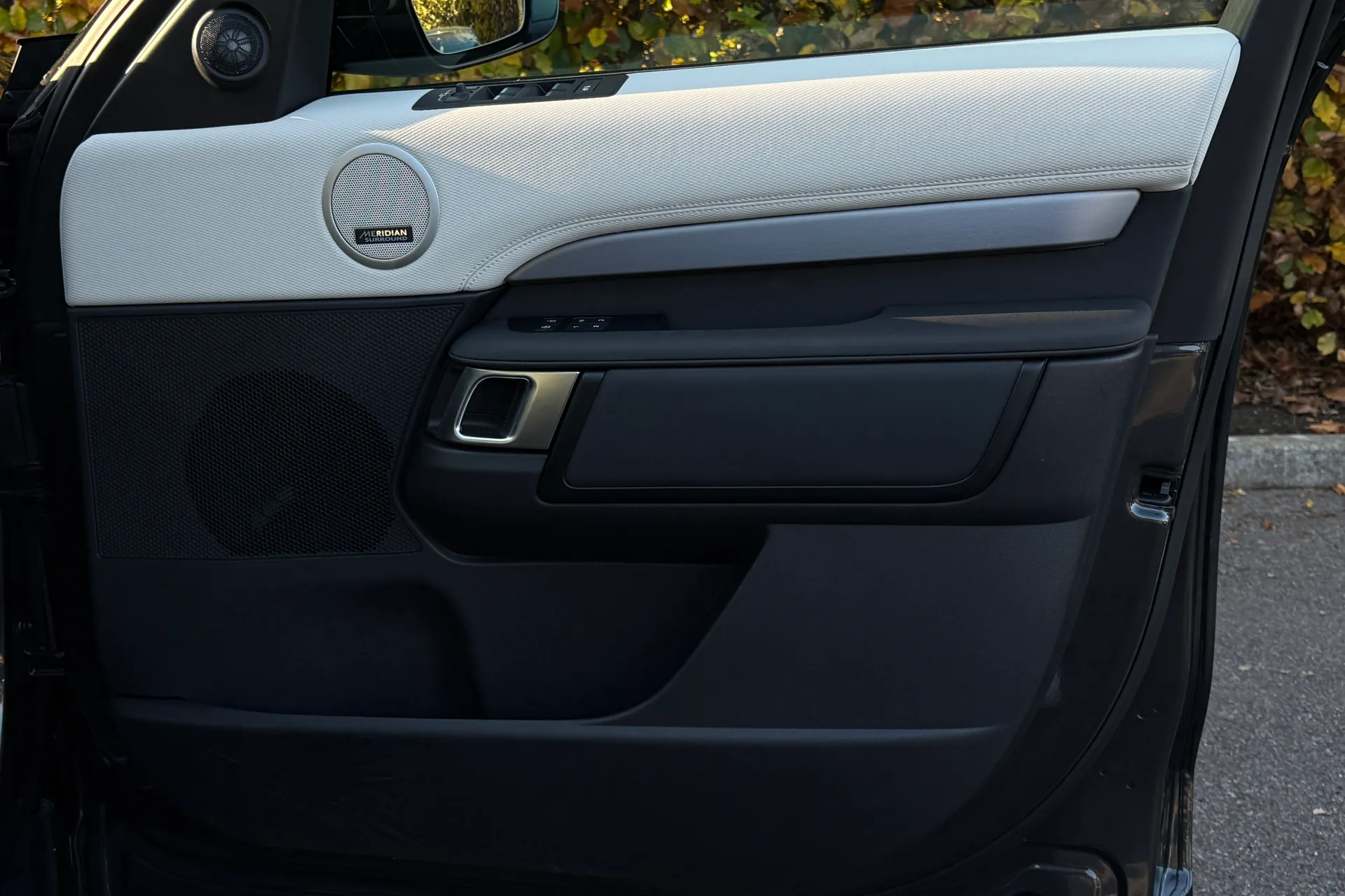 LAND ROVER DISCOVERY thumbnail image number 53