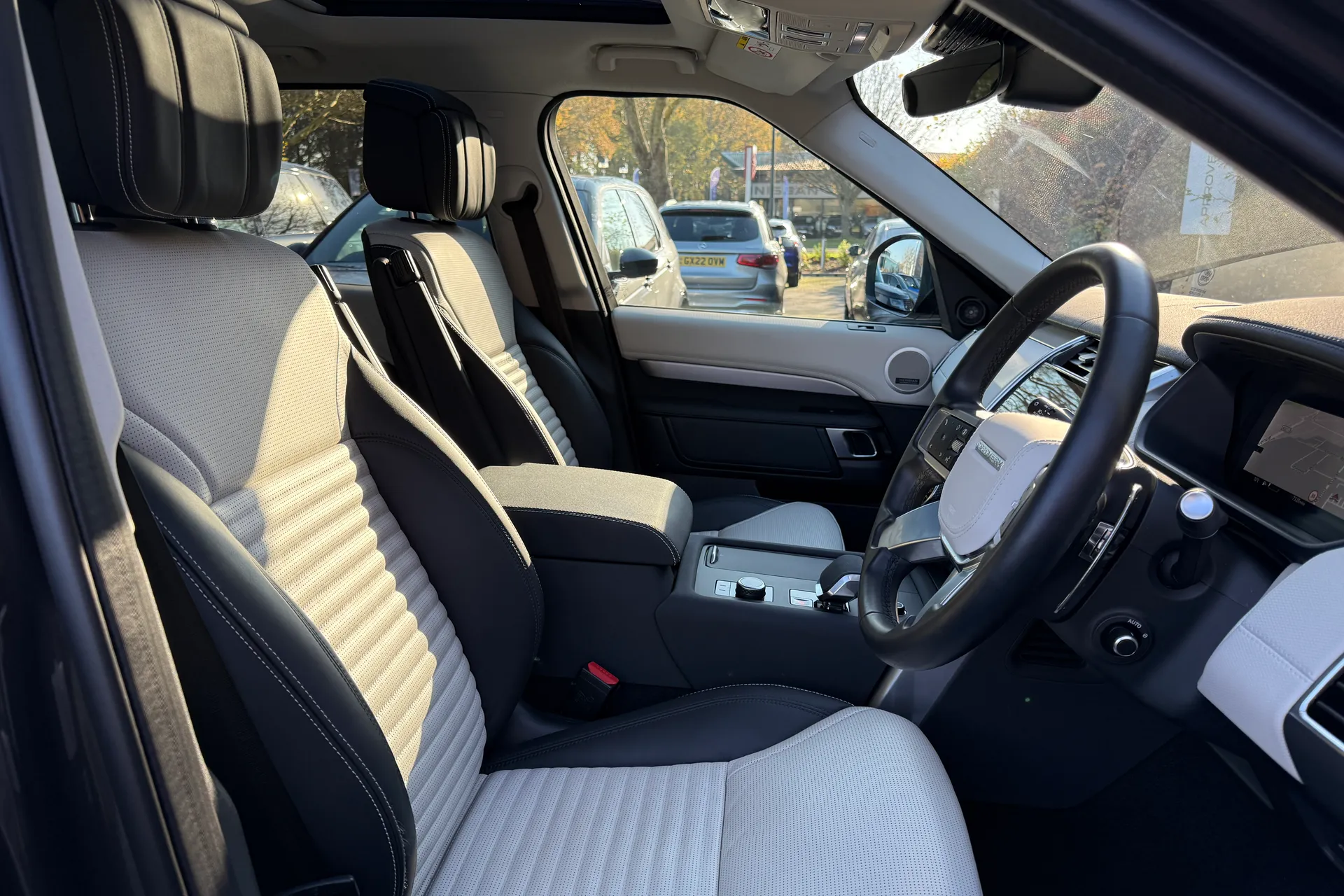 LAND ROVER DISCOVERY thumbnail image number 44