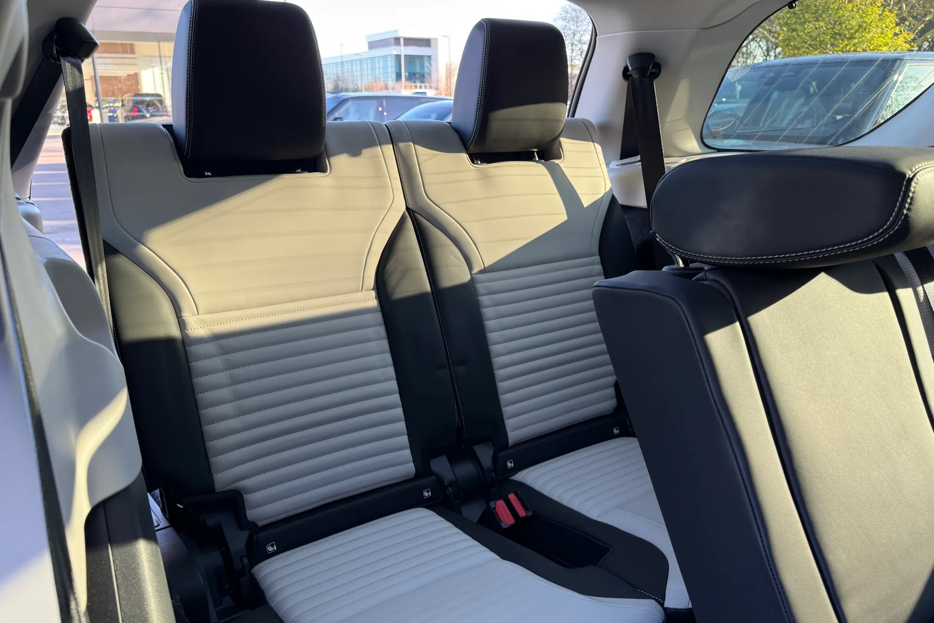 LAND ROVER DISCOVERY thumbnail image number 33