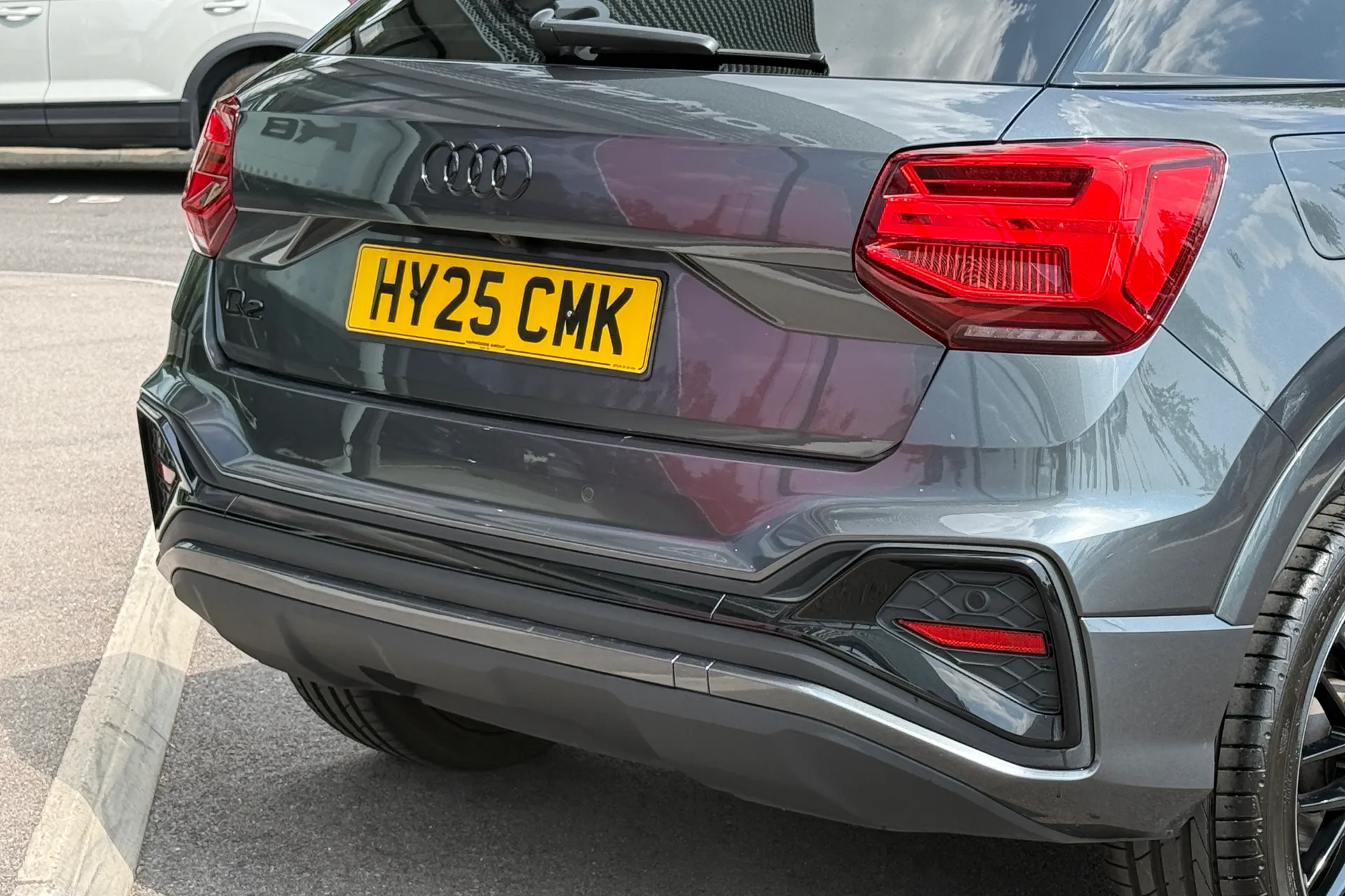 Audi Q2 thumbnail image number 26