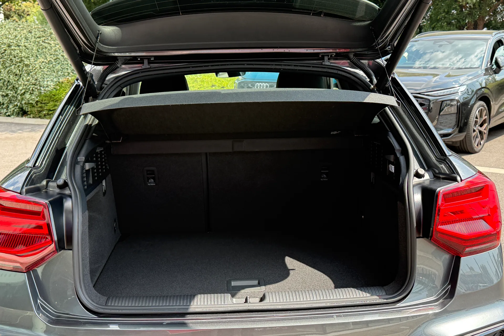 Audi Q2 thumbnail image number 44