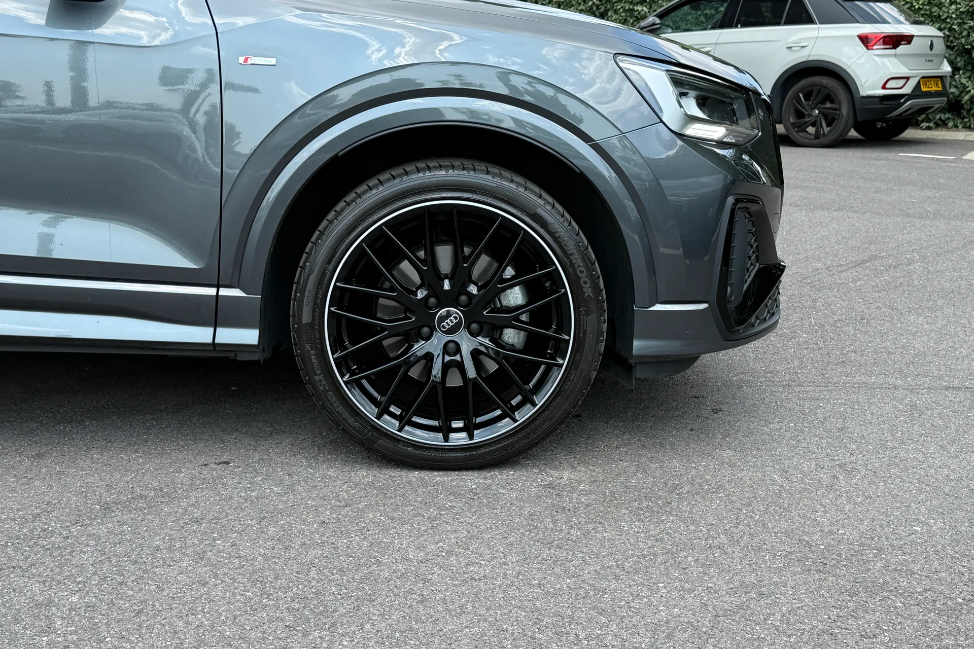 Audi Q2 thumbnail image number 22