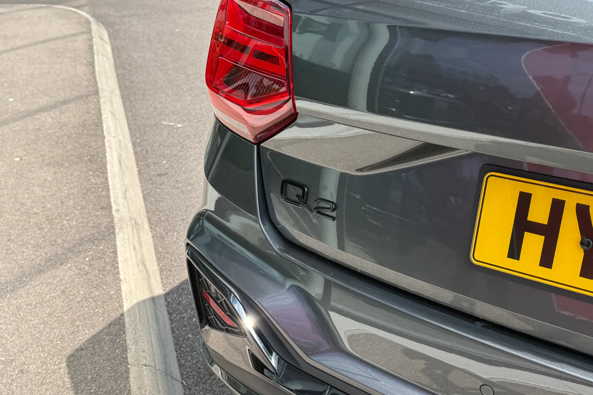 Audi Q2 thumbnail image number 41