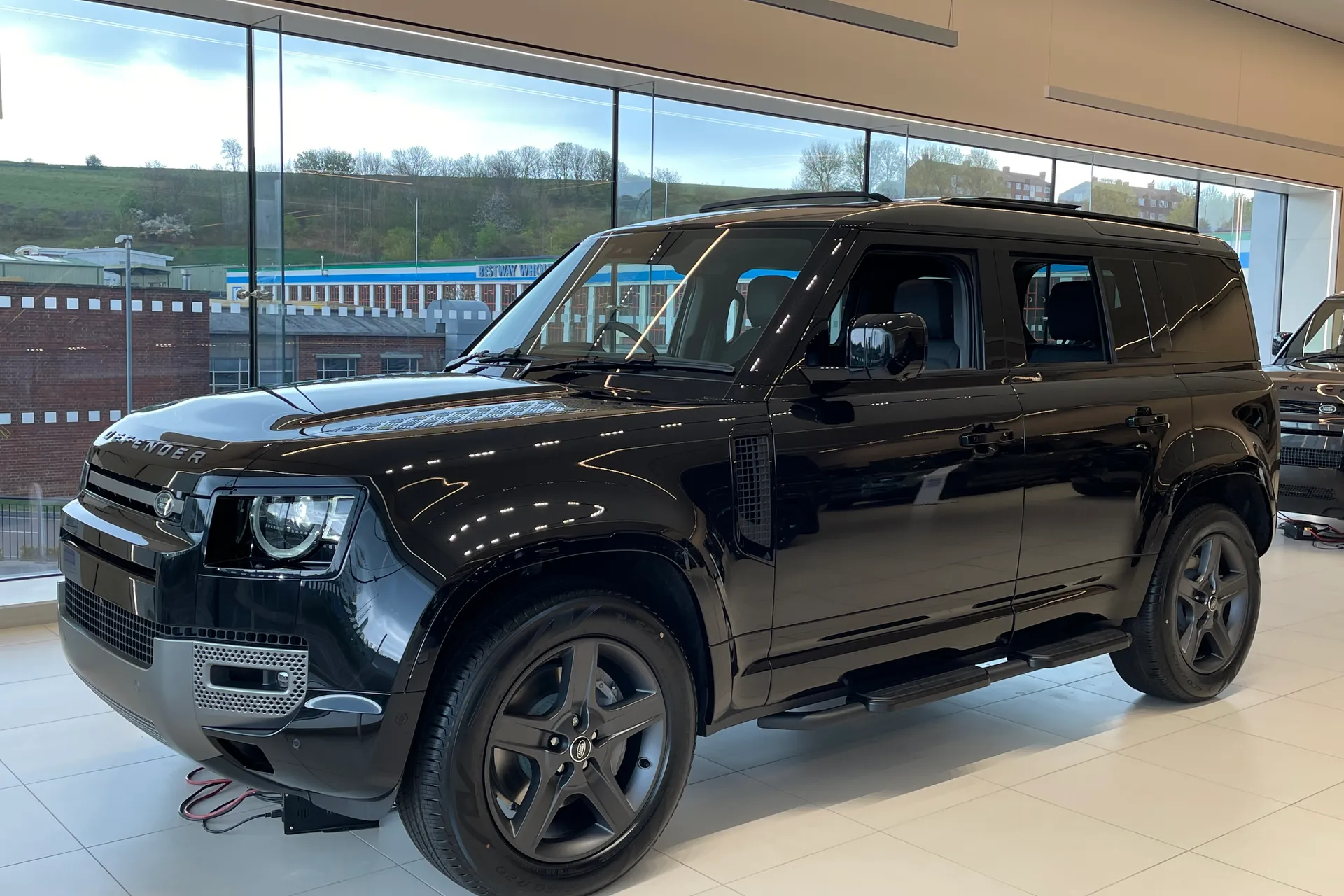 LAND ROVER Defender 110 focused image
