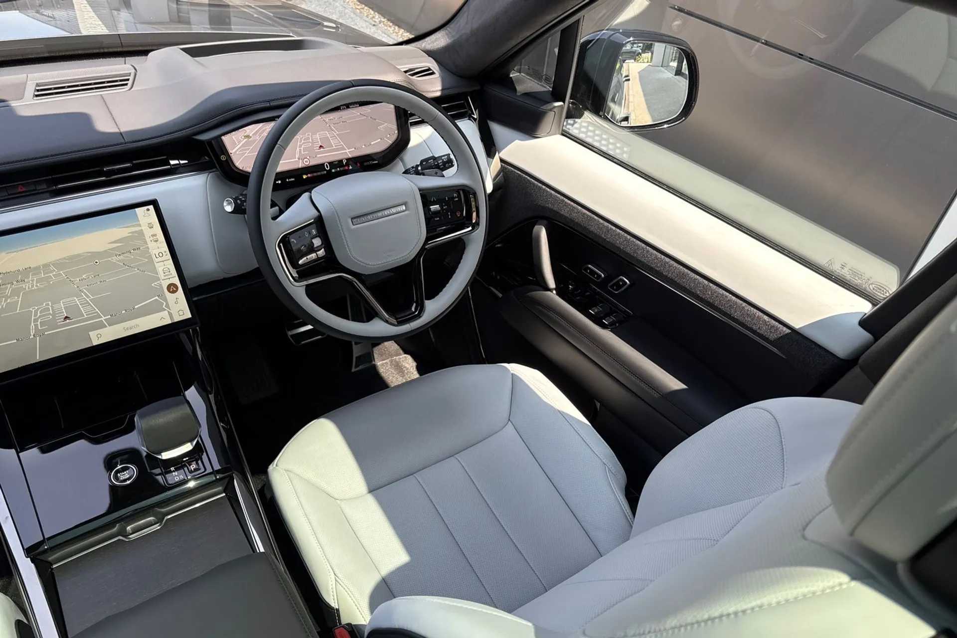 LAND ROVER RANGE ROVER SPORT thumbnail image number 30