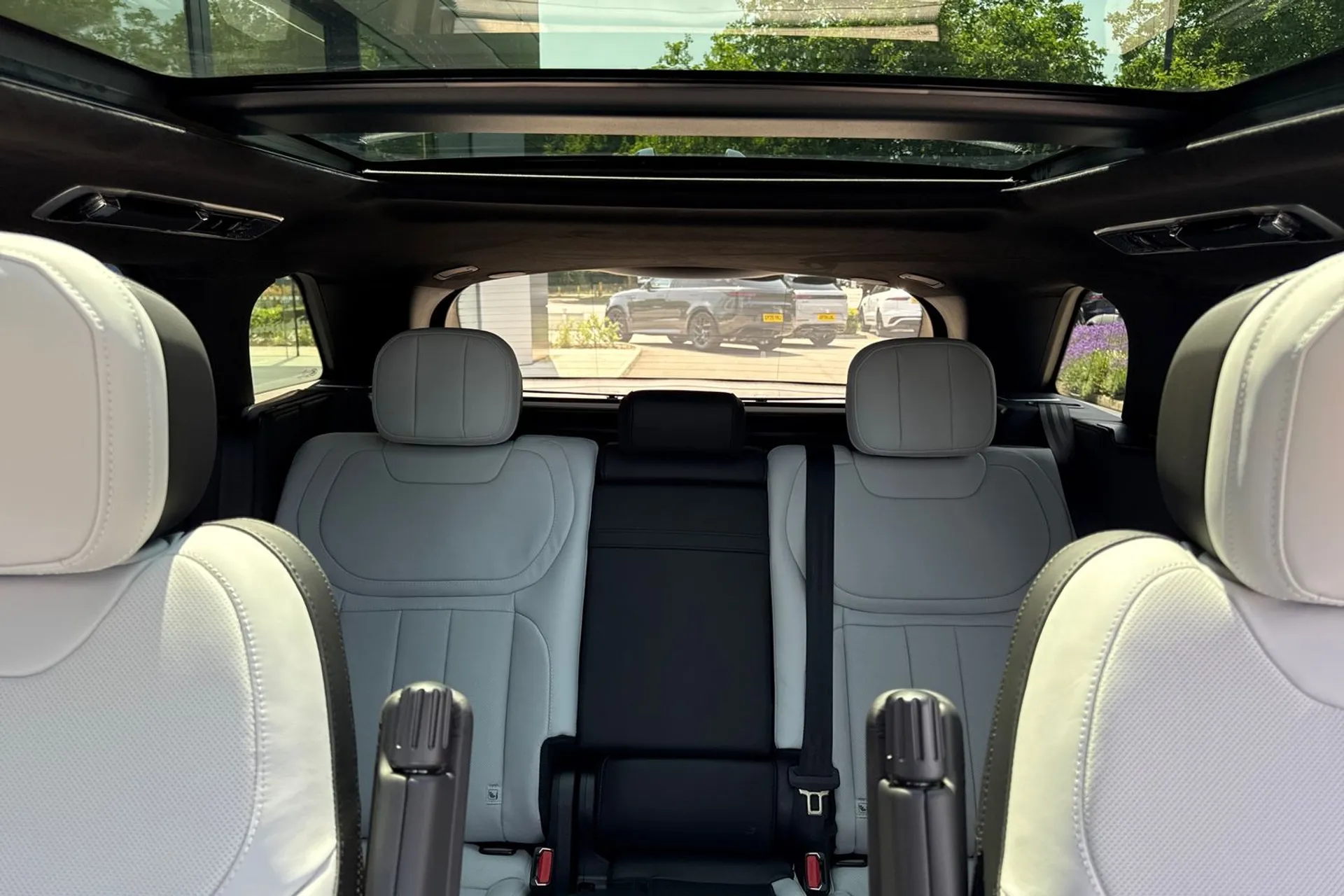 LAND ROVER RANGE ROVER SPORT thumbnail image number 39