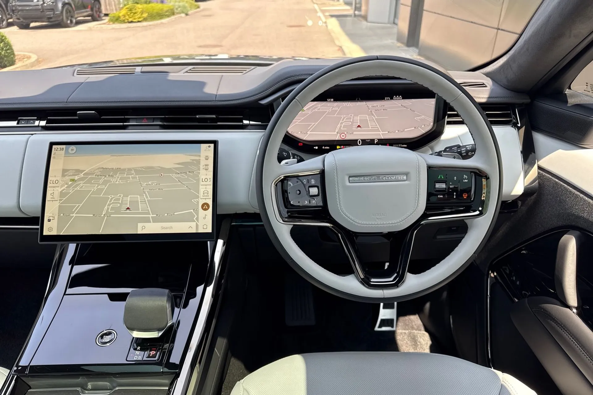 LAND ROVER RANGE ROVER SPORT thumbnail image number 28