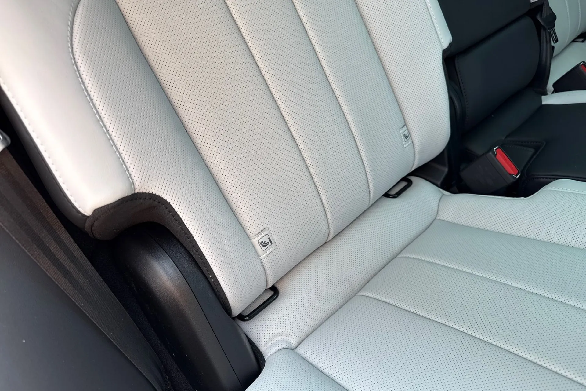 LAND ROVER RANGE ROVER SPORT thumbnail image number 37