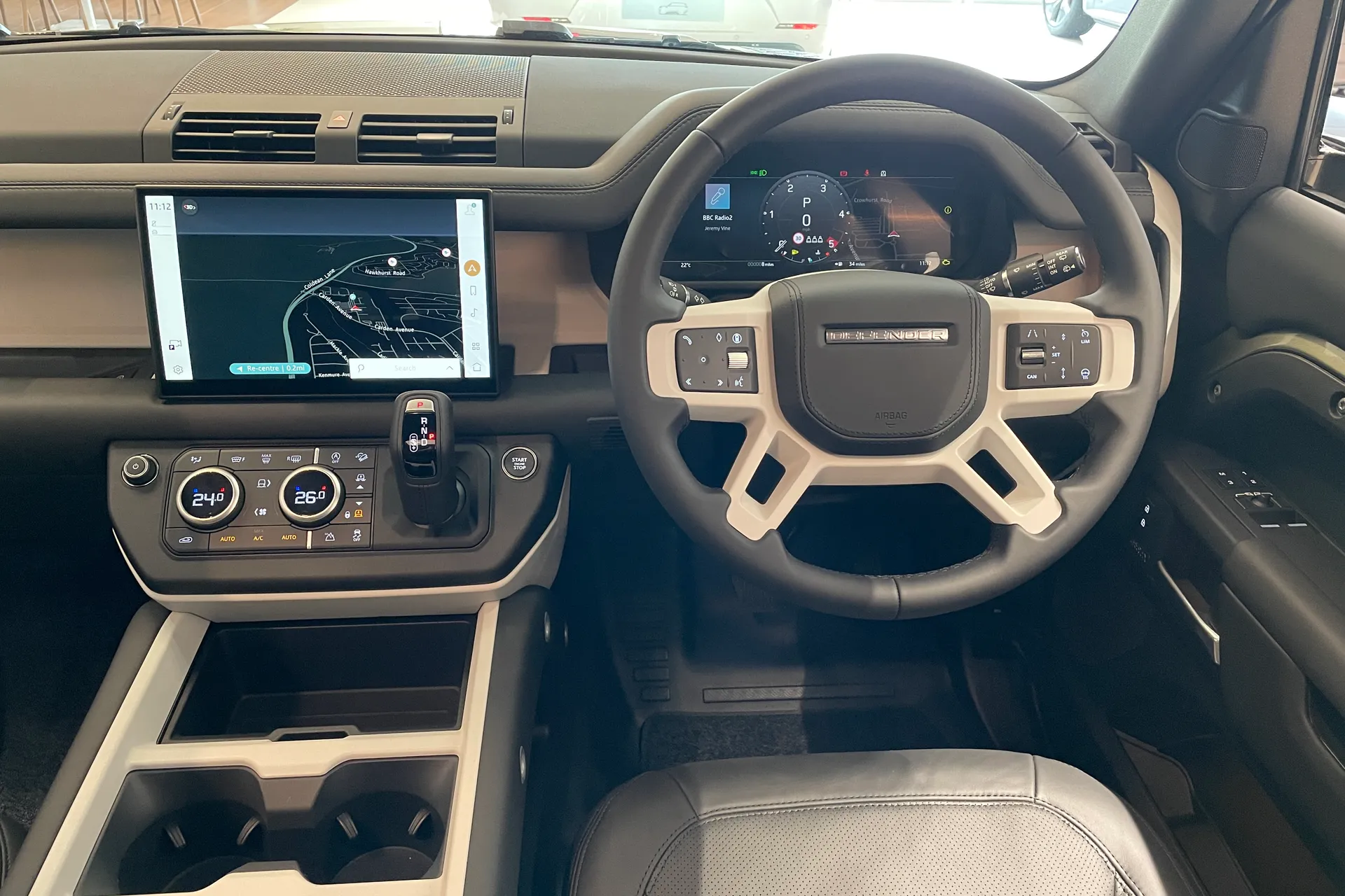 LAND ROVER Defender 90 thumbnail image number 26