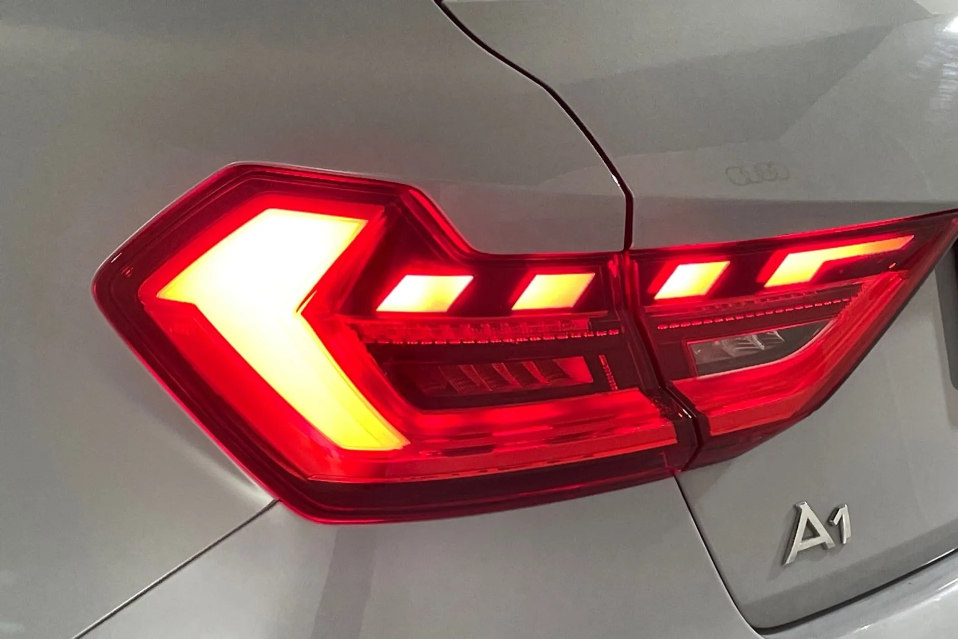 Audi A1 thumbnail image number 30