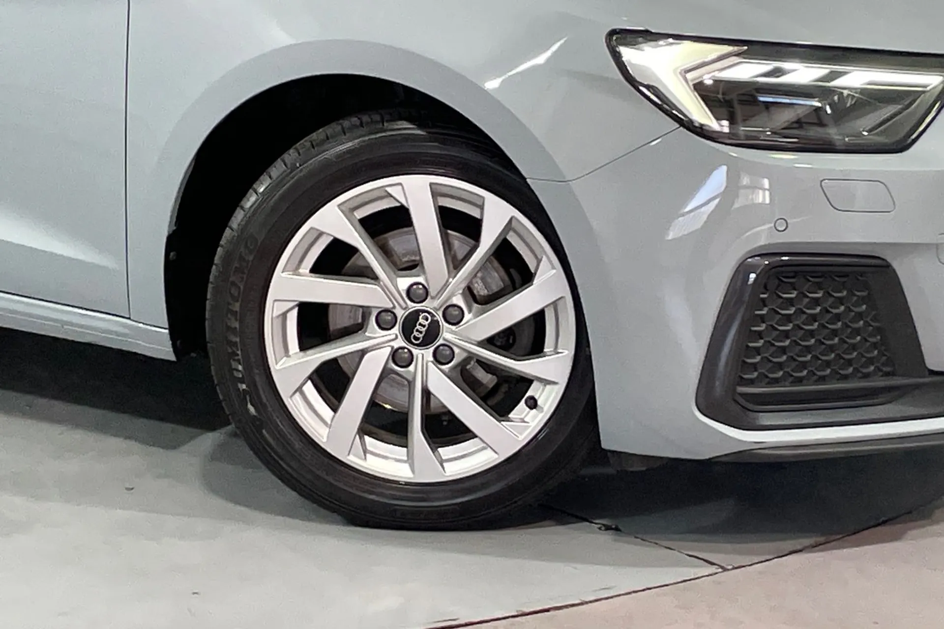 Audi A1 thumbnail image number 10
