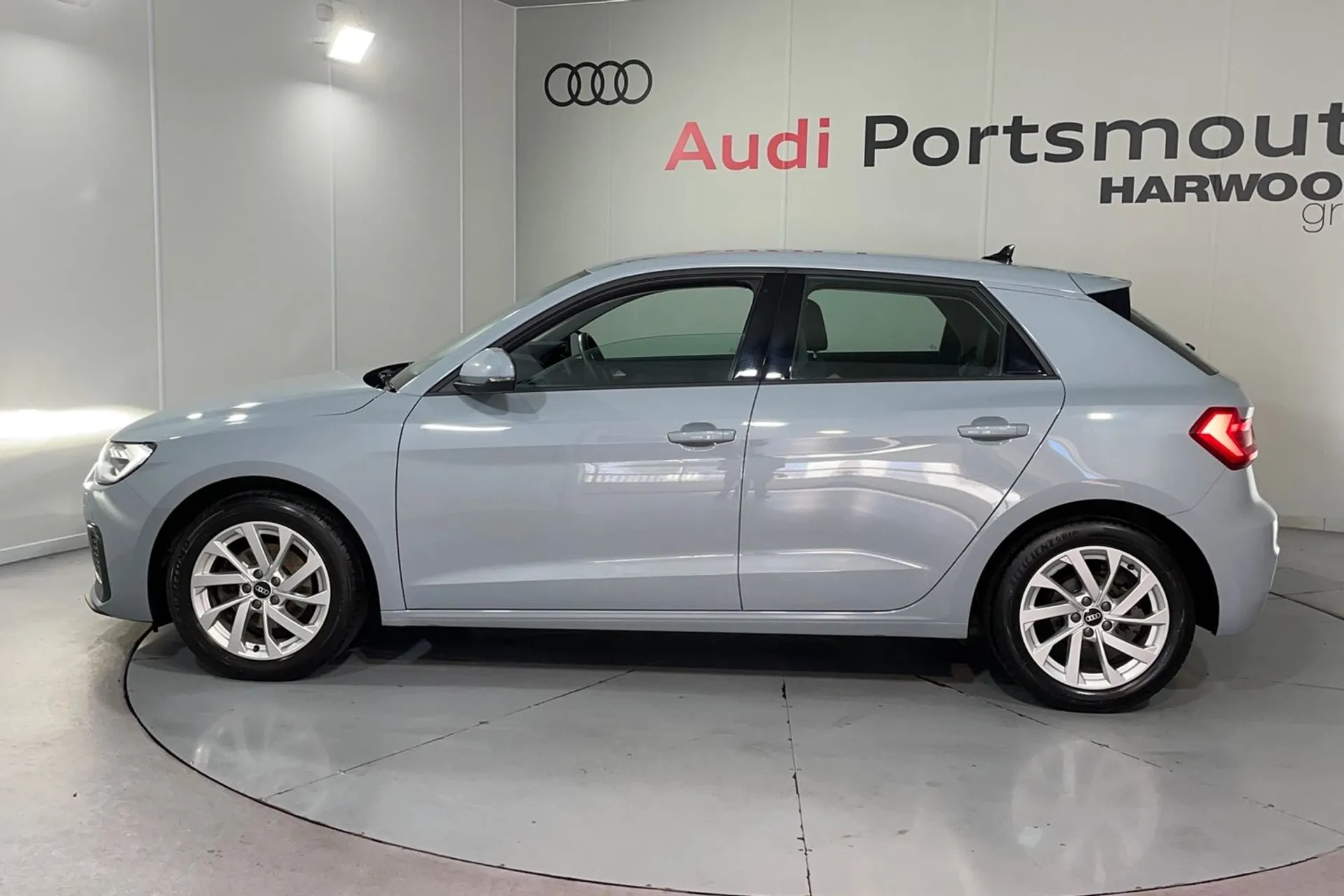 Audi A1 thumbnail image number 12