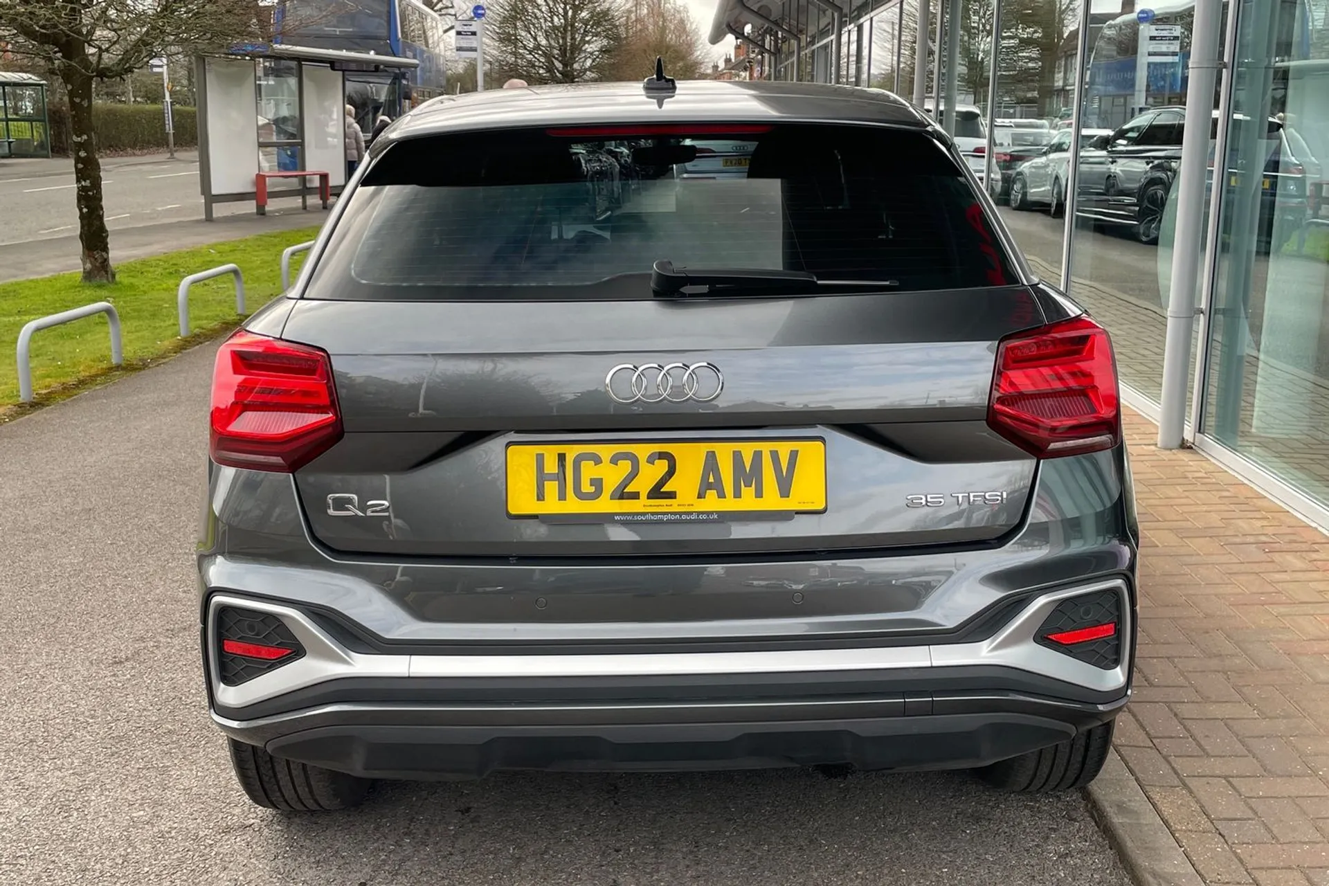 Audi Q2 thumbnail image number 6