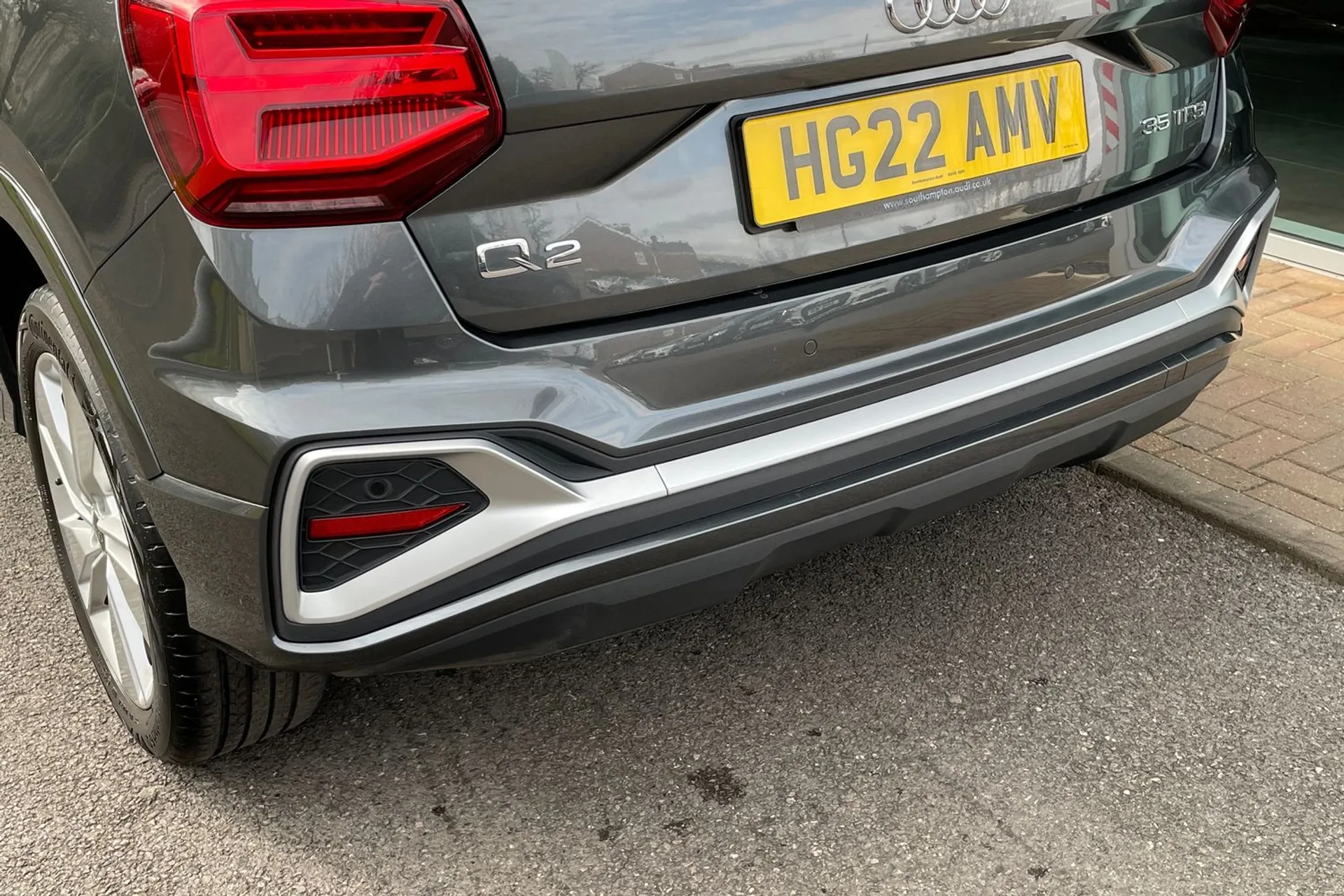Audi Q2 thumbnail image number 15