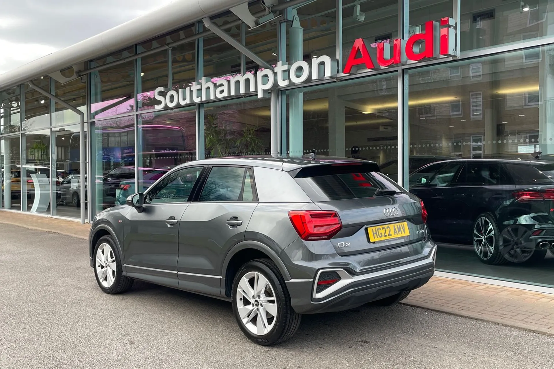 Audi Q2 thumbnail image number 7