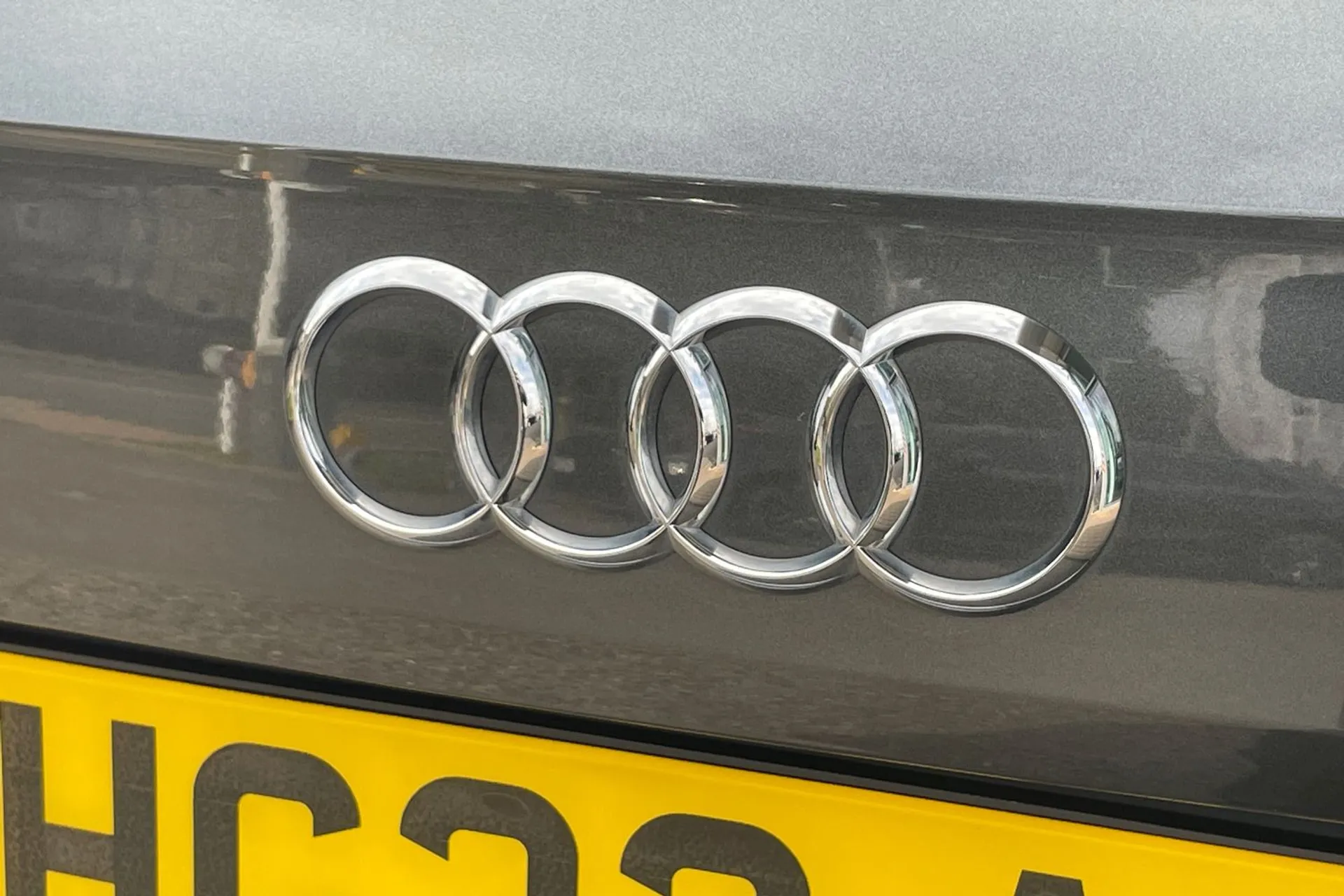 Audi Q2 thumbnail image number 49